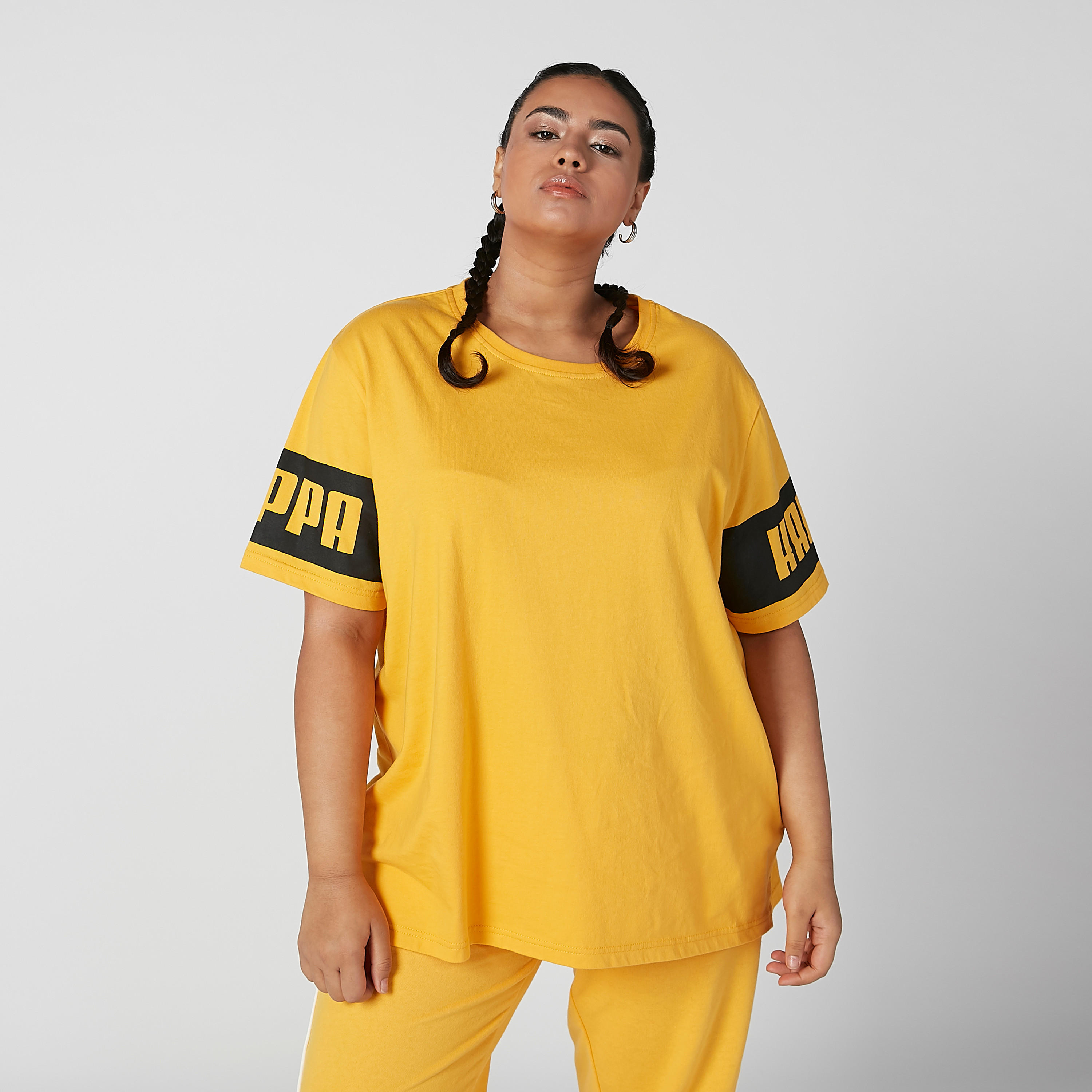 تيشيرت مستدام بياقة مستديرة وأكمام قصيرة وطبعات من كابا -women-clothing-sportswearandactivewear-tshirtsandvests-image-3