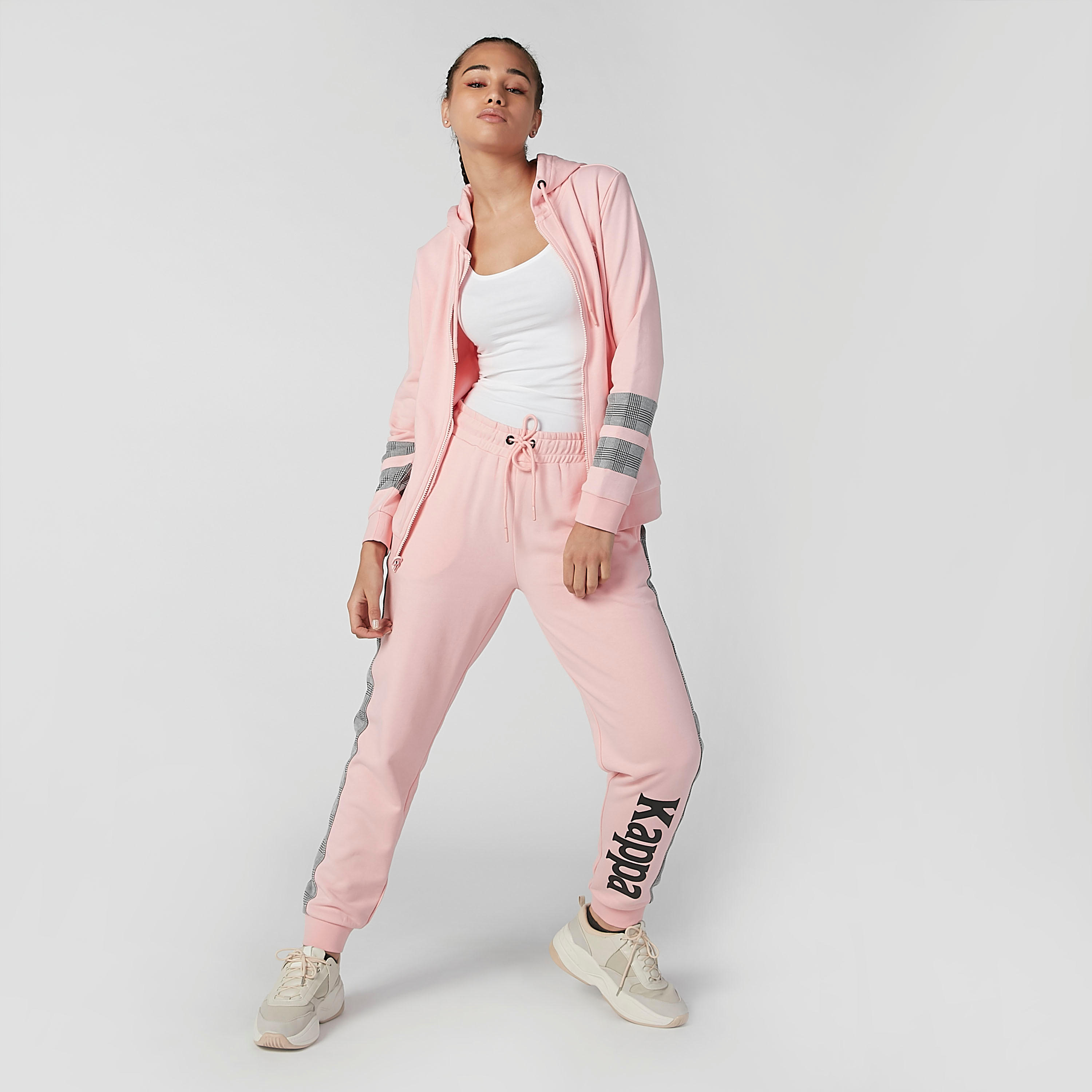 بنطلون رياضي بجيوب وطبعات من كابا-women-clothing-bottoms-joggers-image-2