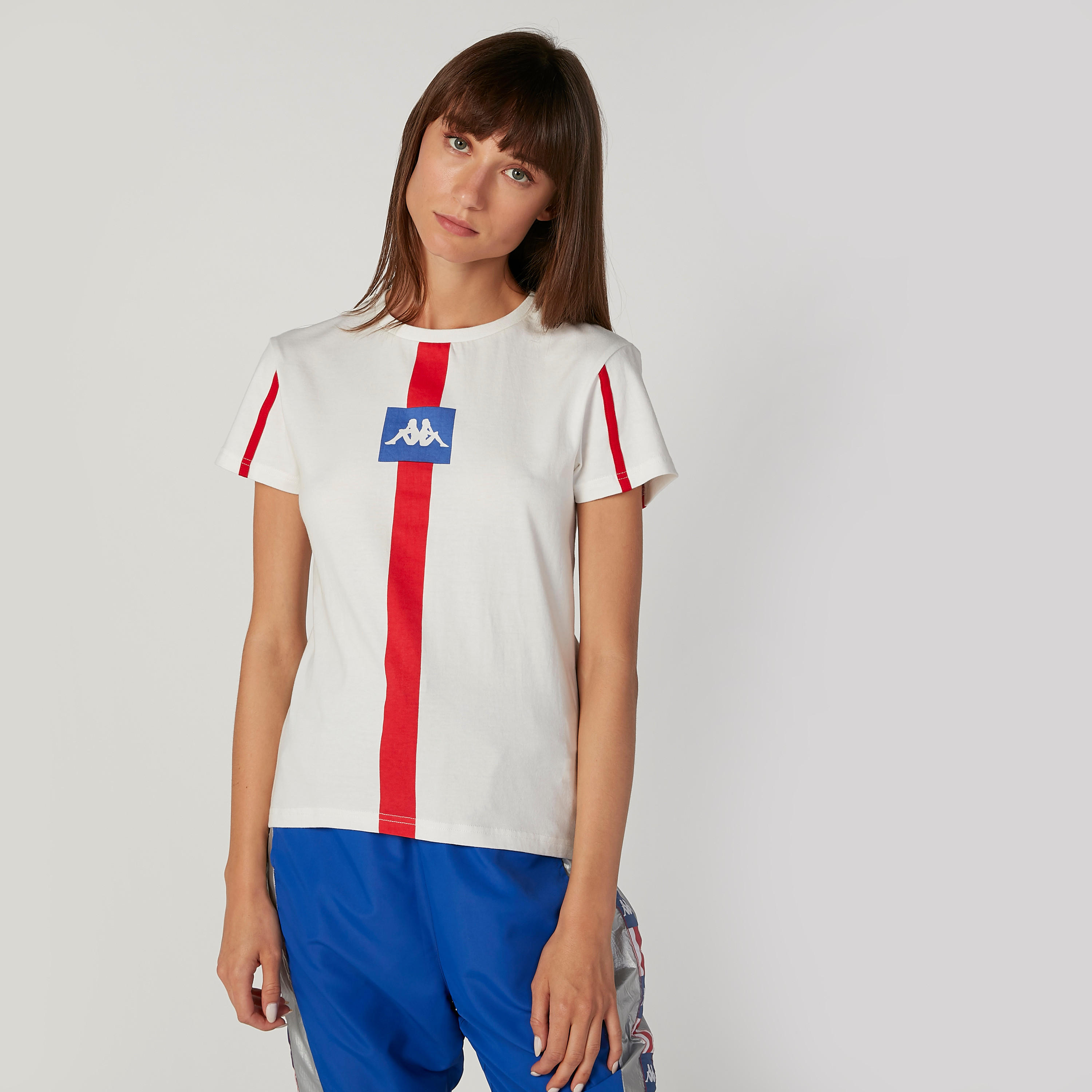 تيشيرت بياقة مستديرة وأكمام قصيرة وطبعات من كابا-women-clothing-sportswearandactivewear-tshirtsandvests-image-1