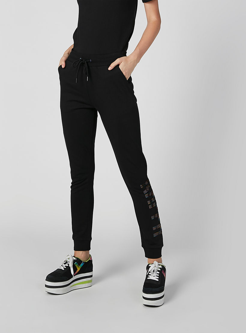 بنطلون رياضي مستدام بارز الملمس بخصر متوسط الارتفاع وجيوب من كابا-women-clothing-bottoms-joggers-image-3