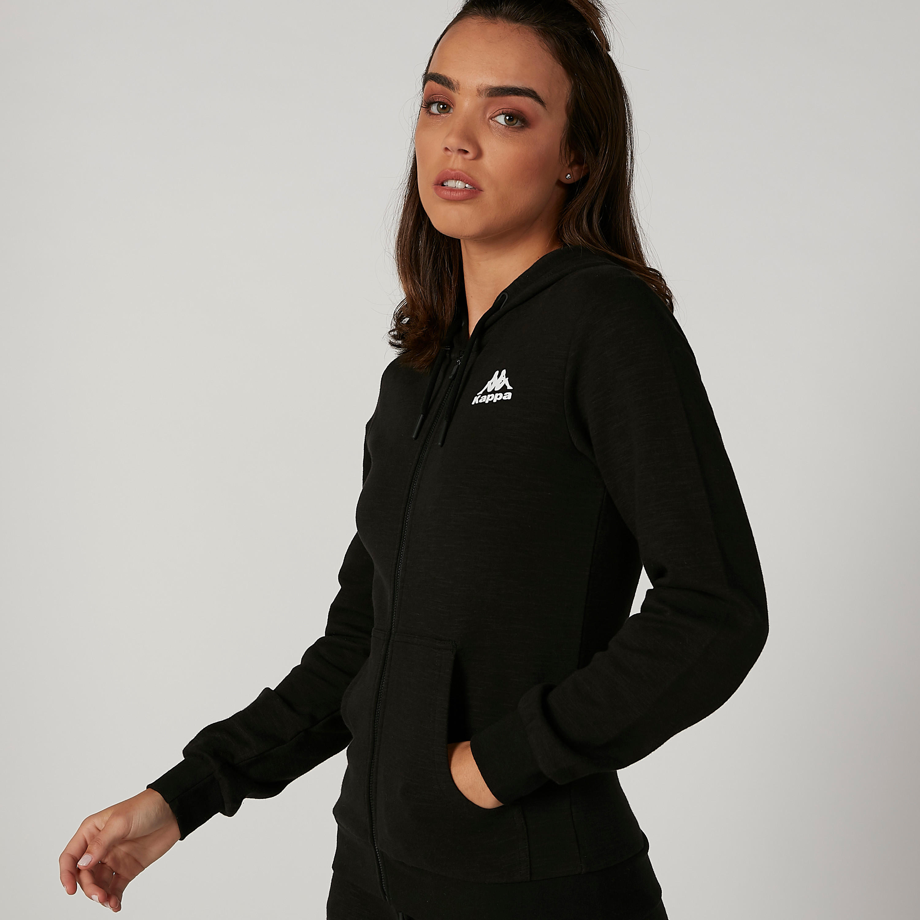 جاكيت سادة بقبّعة وأكمام طويلة من كابا-women-clothing-sportswearandactivewear-coatsandjackets-jackets-image-3