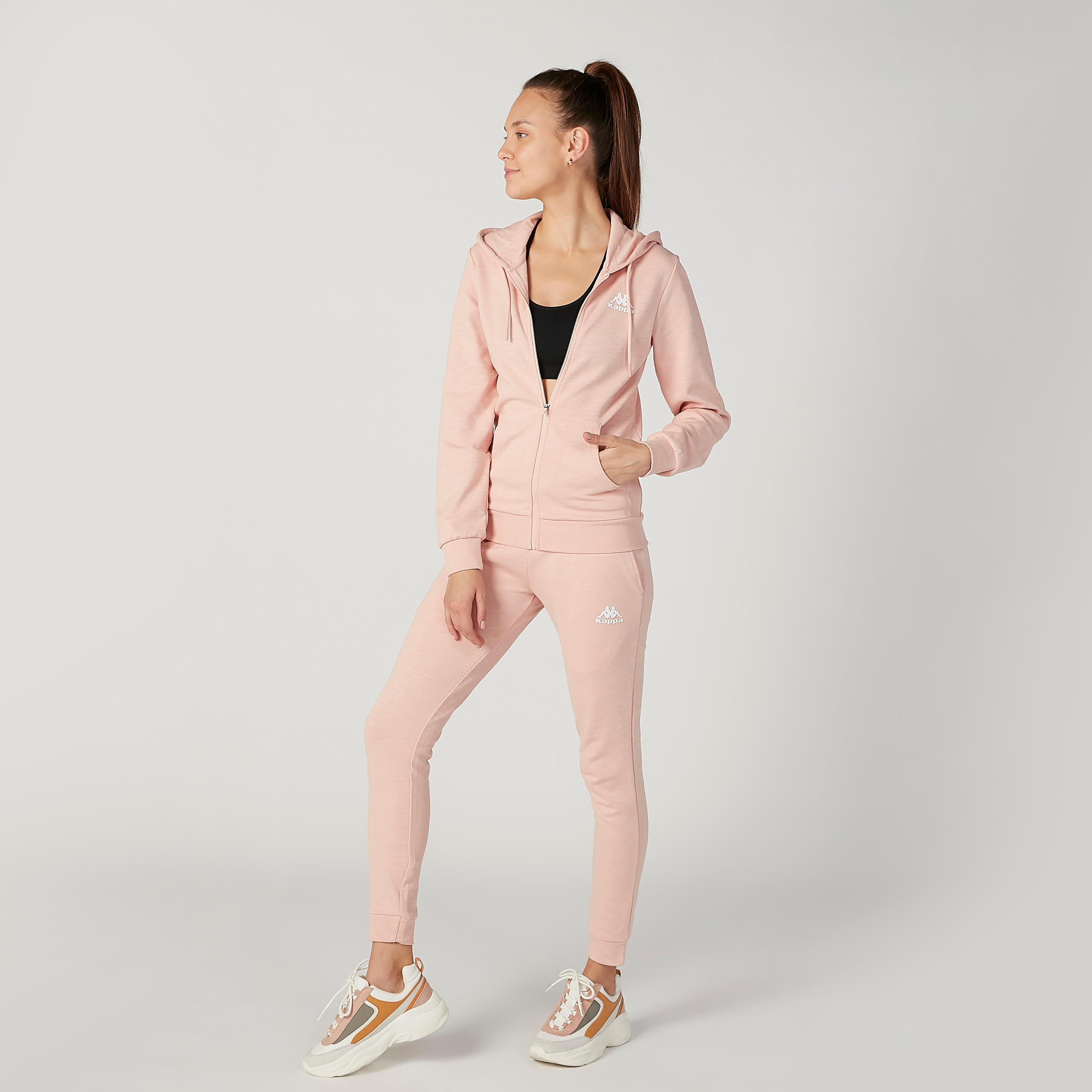 جاكيت بارز الملمس بقبّعة وأكمام طويلة من كابا-women-clothing-sportswearandactivewear-coatsandjackets-jackets-image-2