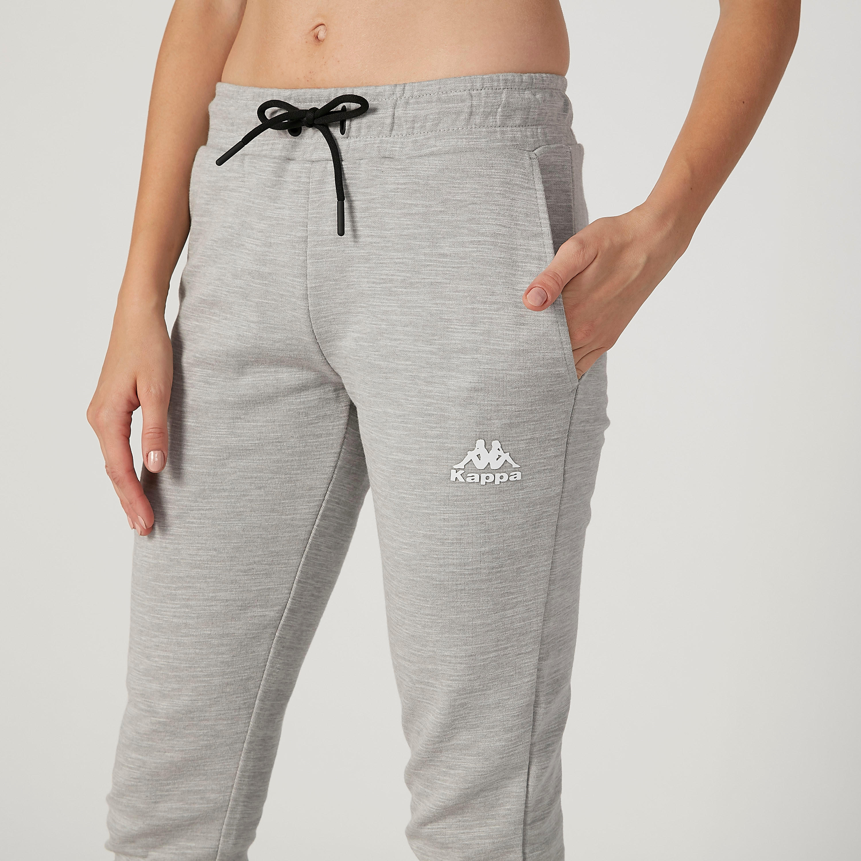 بنطلون رياضي سادة بخصر مطّاطي وجيوب من كابا-women-clothing-bottoms-joggers-image-3