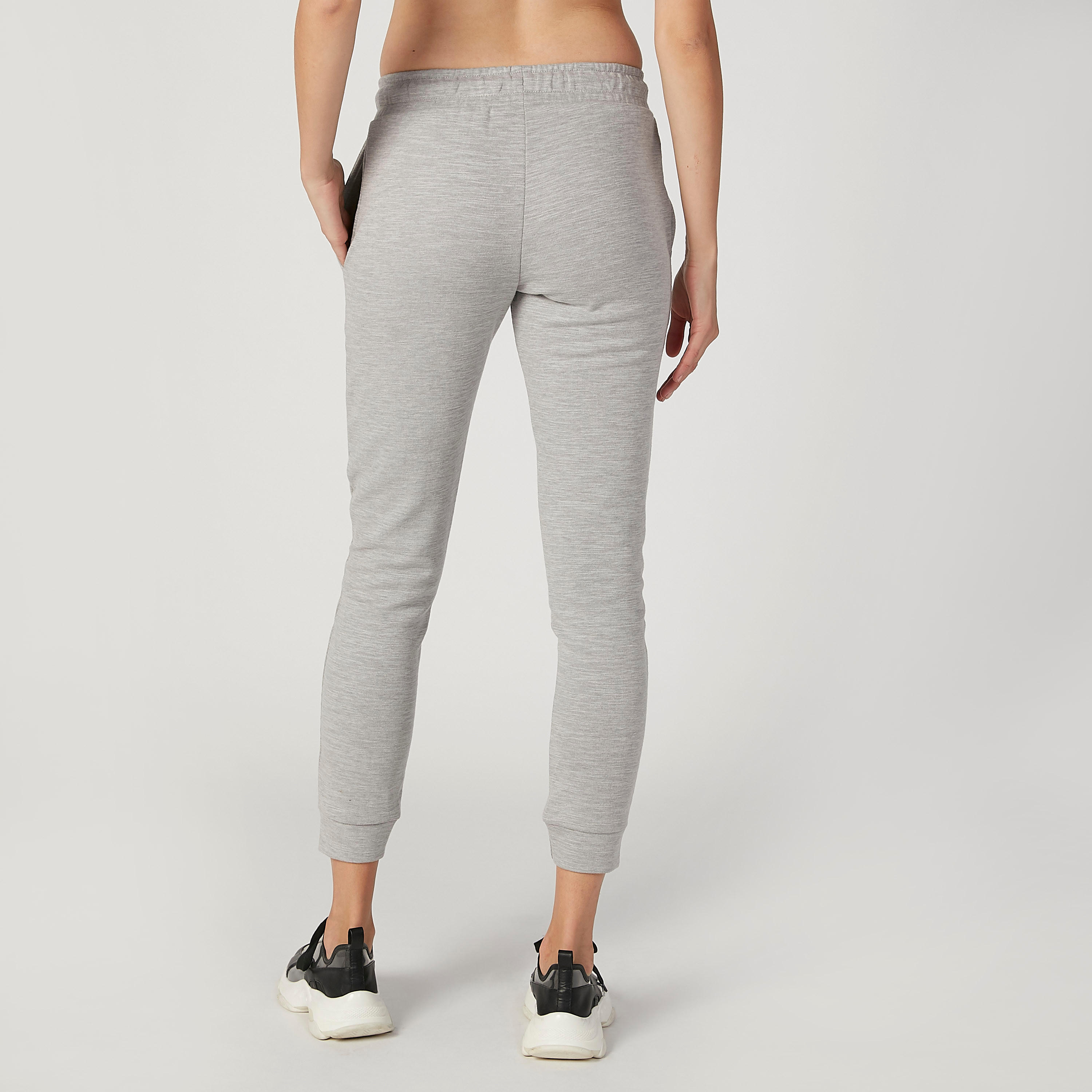 بنطلون رياضي سادة بخصر مطّاطي وجيوب من كابا-women-clothing-bottoms-joggers-image-4