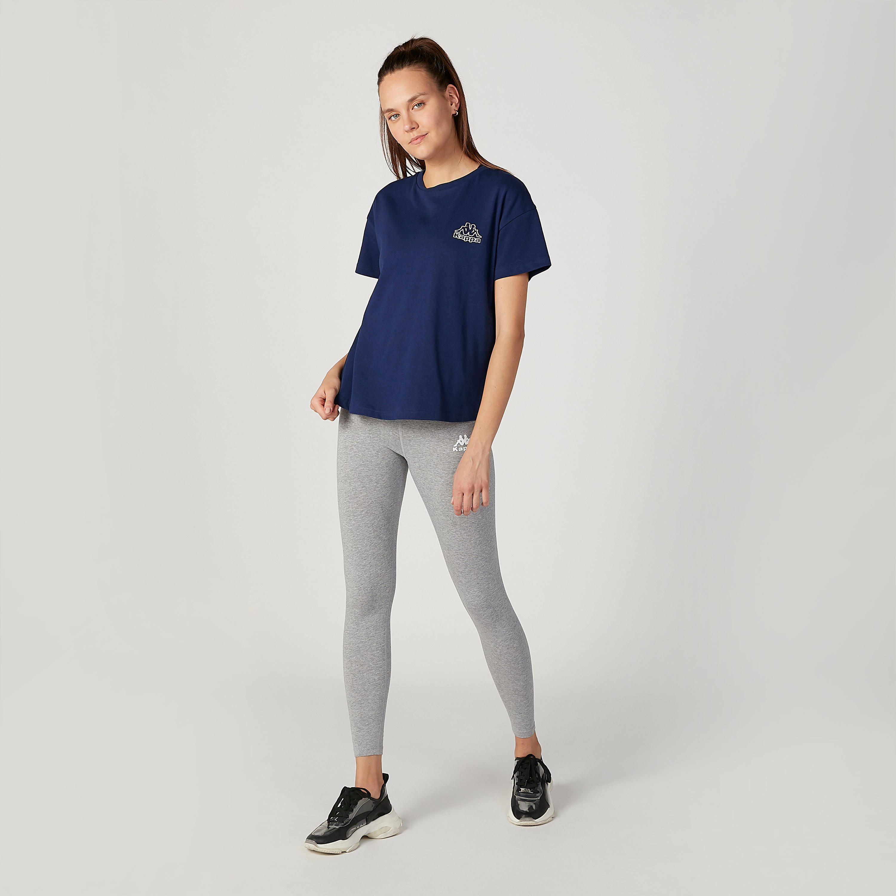 بنطال ليقنز سادة طويل بخصر مطّاطي من كابا-women-clothing-bottoms-leggings-image-2