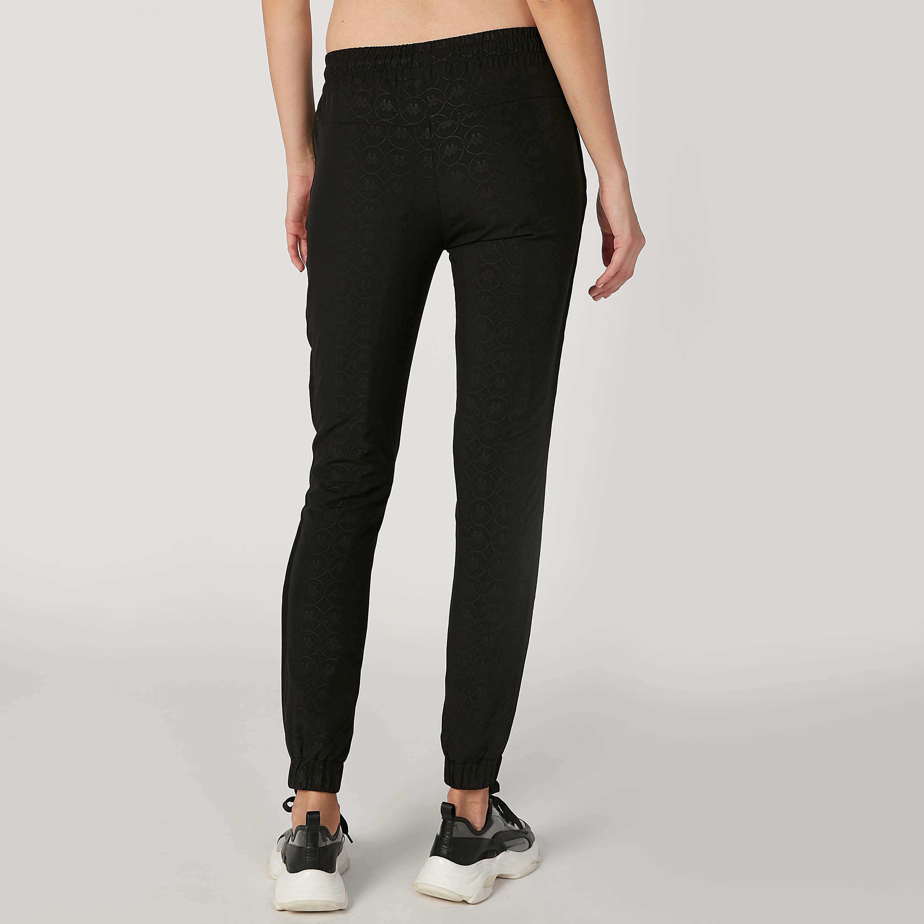 بنطلون رياضي بجيوب وطبعات من كابا-women-clothing-bottoms-joggers-image-4