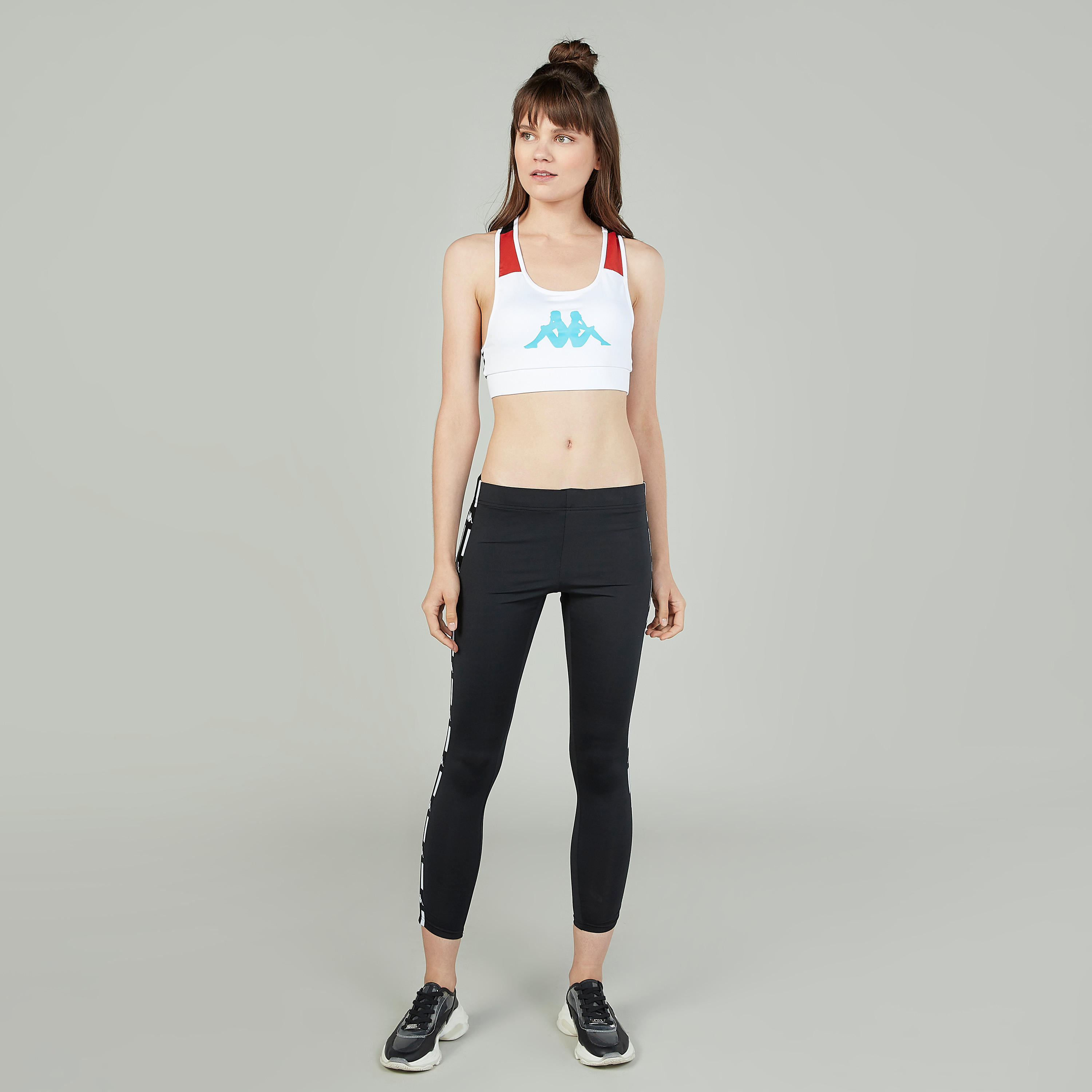 صدرية رياضية بطبعات وياقة عميقة وظهر ريسر من كابا-sports-women-clothing-sportsbras-image-2