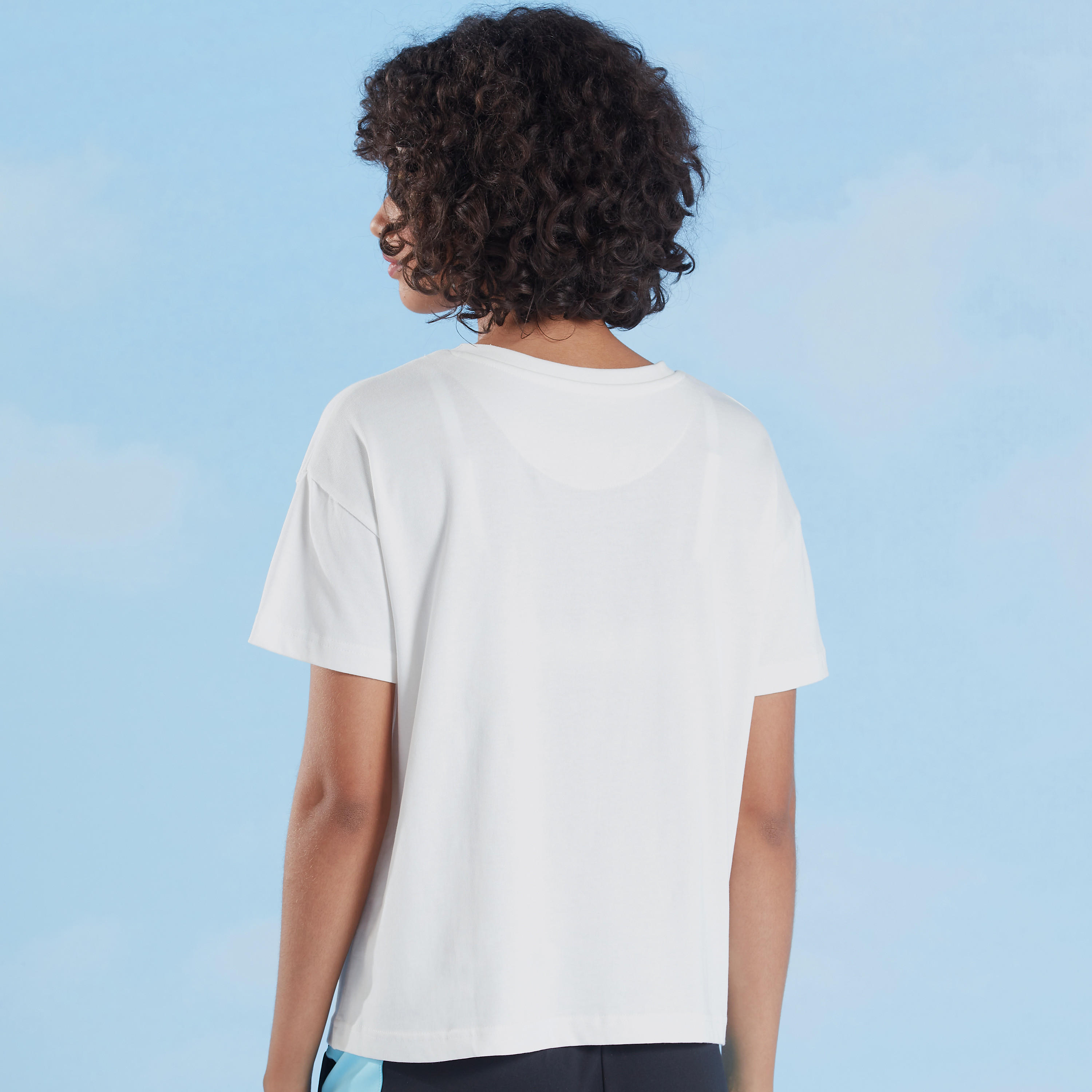 تيشيرت بارز الملمس بياقة مستديرة وأكمام قصيرة من كابا-women-clothing-tshirts-image-4