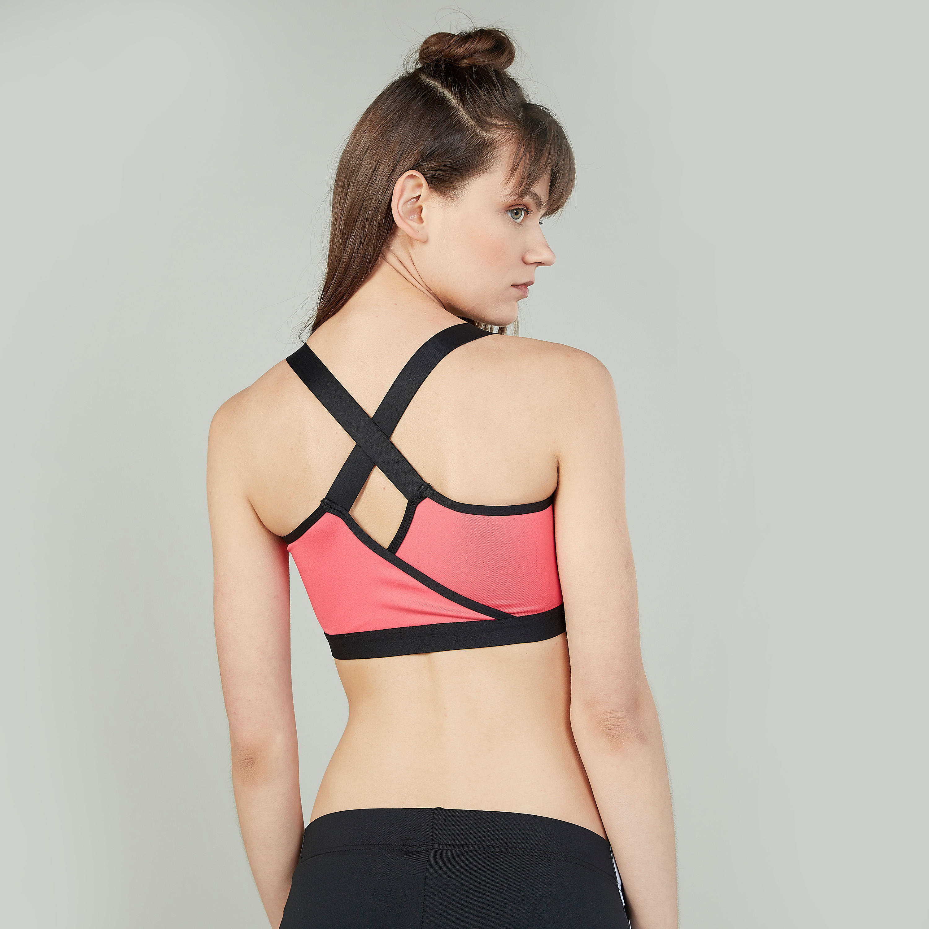 Kappa Plain Sports Bra with Racerback and Zip Closure-women-clothing-sportswearandactivewear-sportsbras-image-4