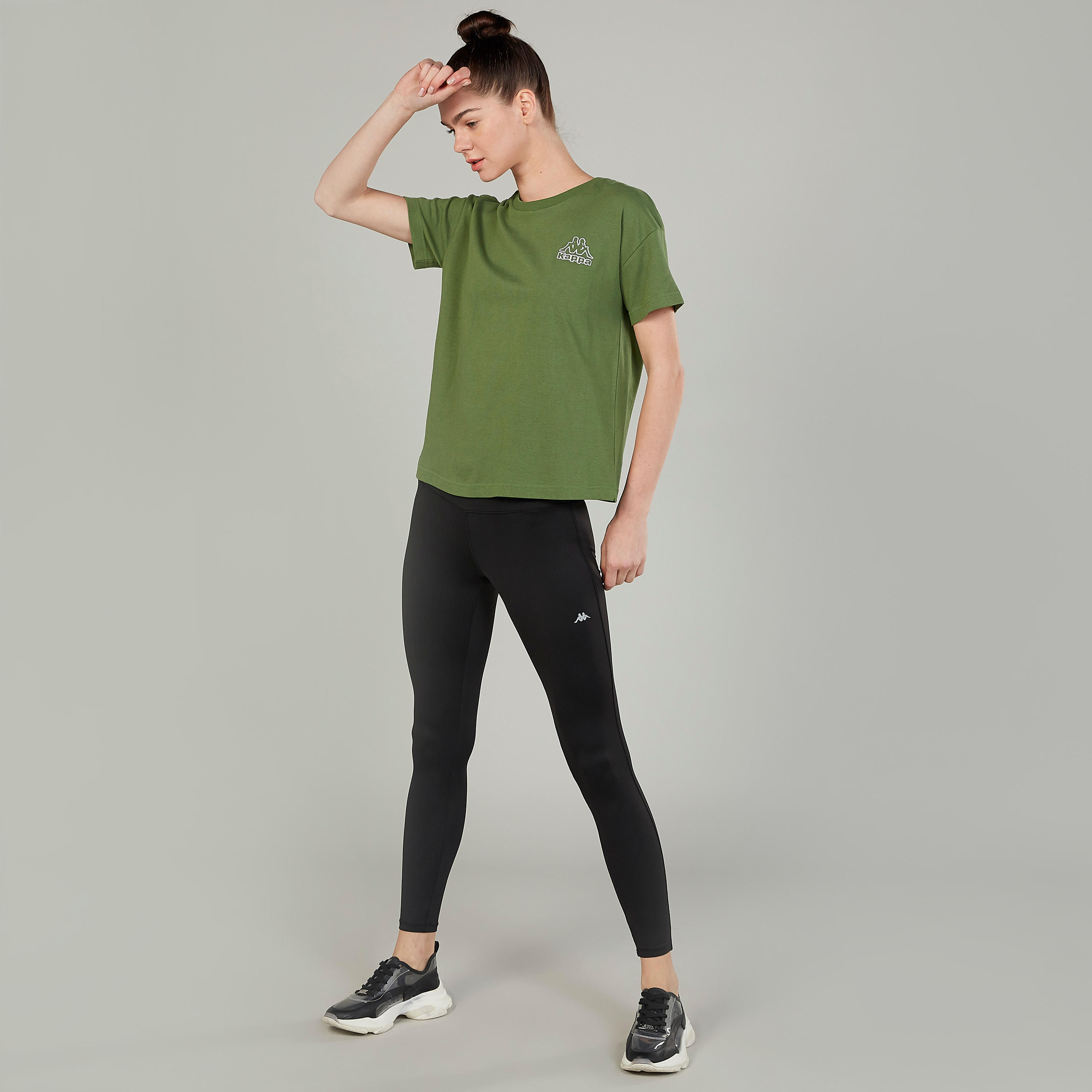 بنطلون ليقنز سادة بخصر مطاطي واسع من كابا-women-clothing-bottoms-leggings-image-2
