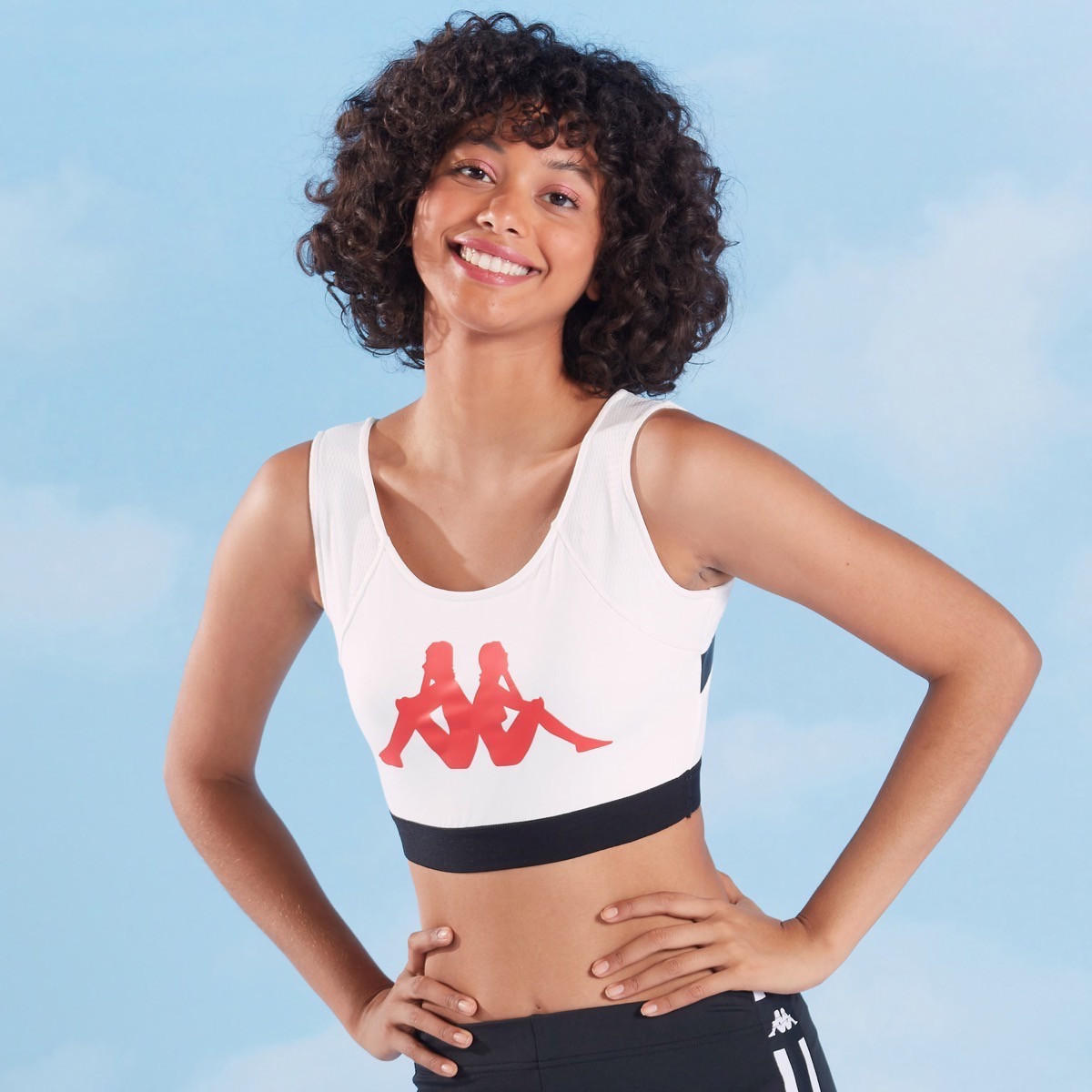 صدريّة رياضية بياقة عميقة و طبعات من كابا-sports-women-clothing-sportsbras-image-1