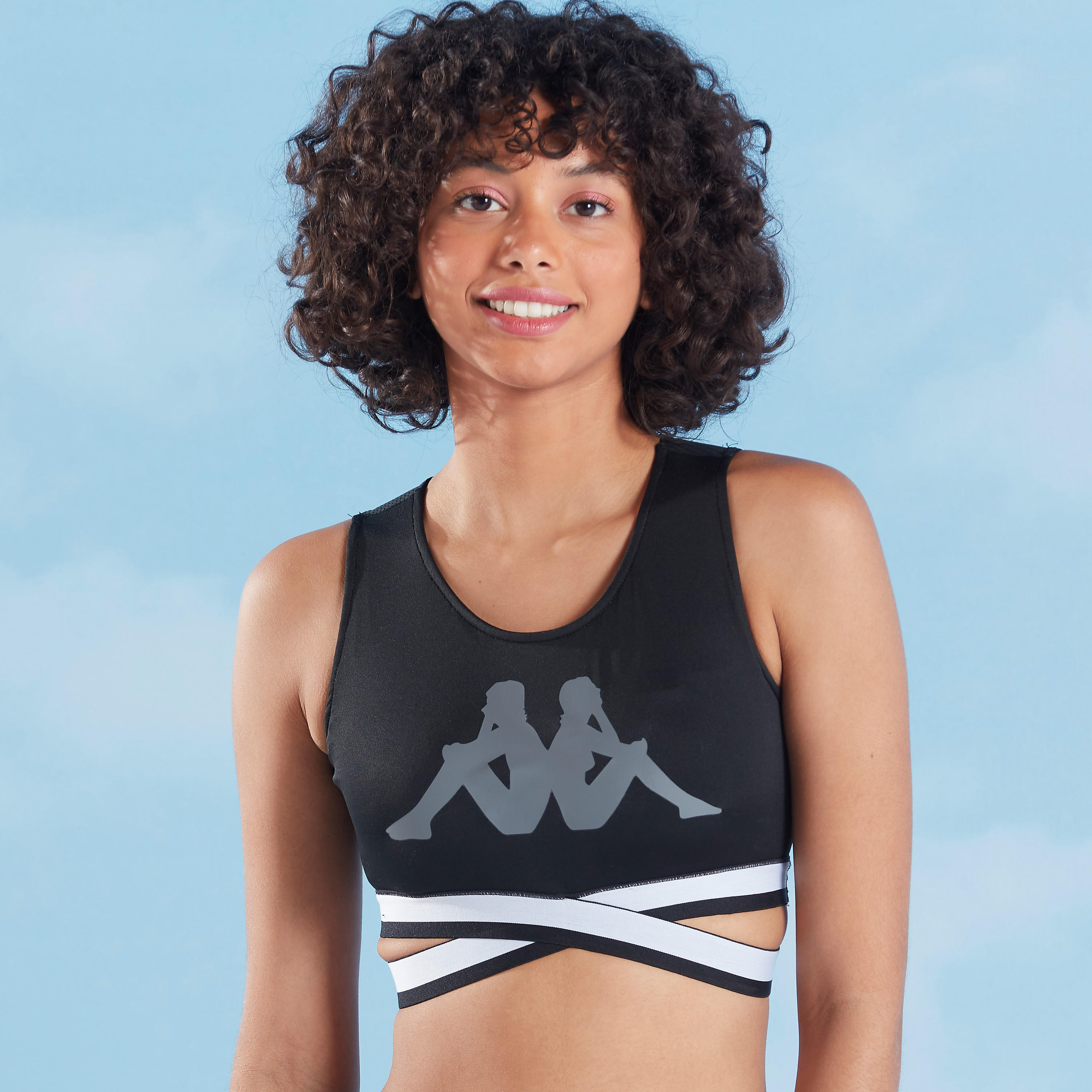 صدريّة رياضية بياقة عميقة و طبعات من كابا-sports-women-clothing-sportsbras-image-1