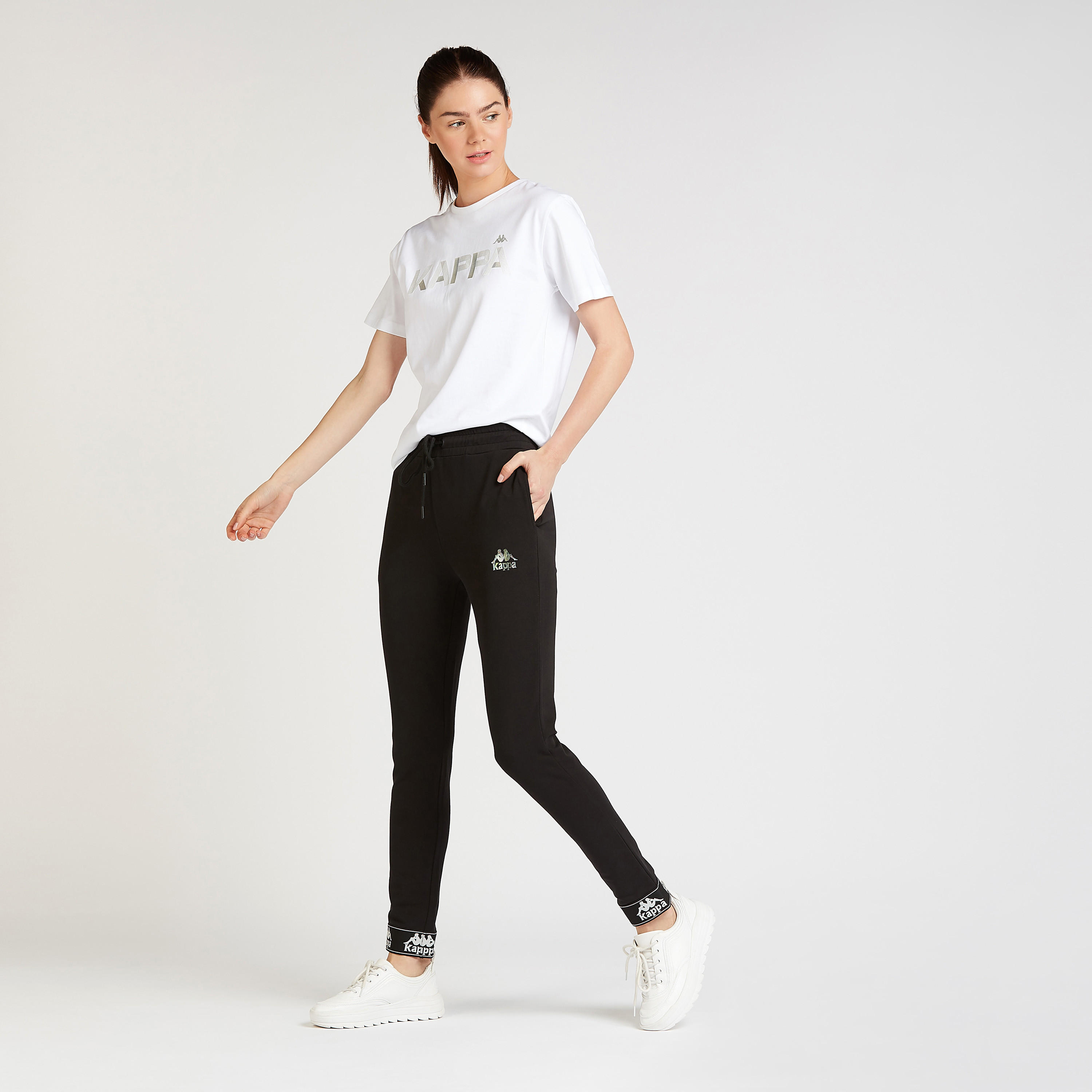 بنطلون رياضي طويل برباط وجيوب وطبعات من كابا-women-clothing-sportswearandactivewear-bottoms-image-2