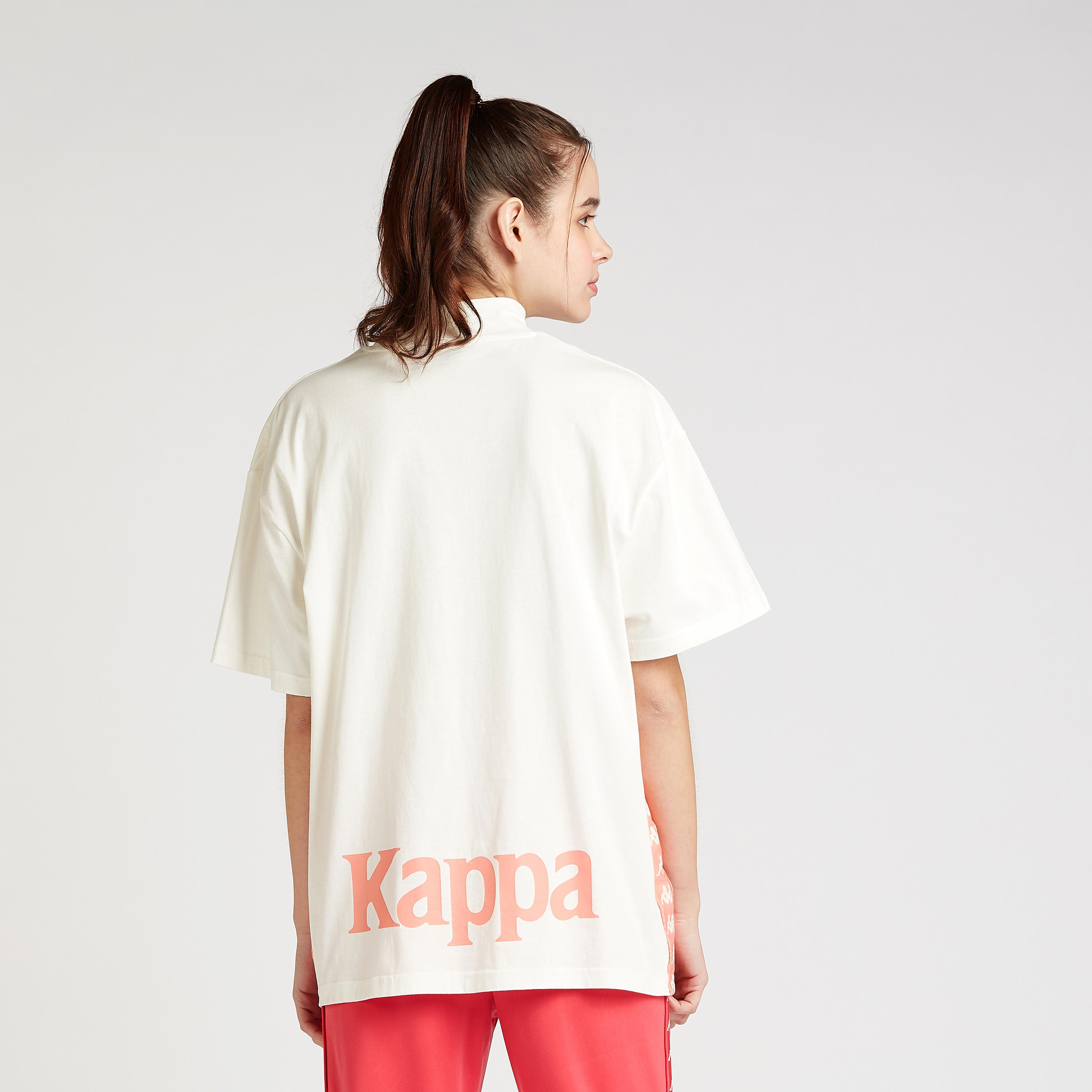 تيشيرت بطبعات بياقة عالية وأكتاف منسدلة من كابا-women-clothing-sportswearandactivewear-tshirtsandvests-image-4