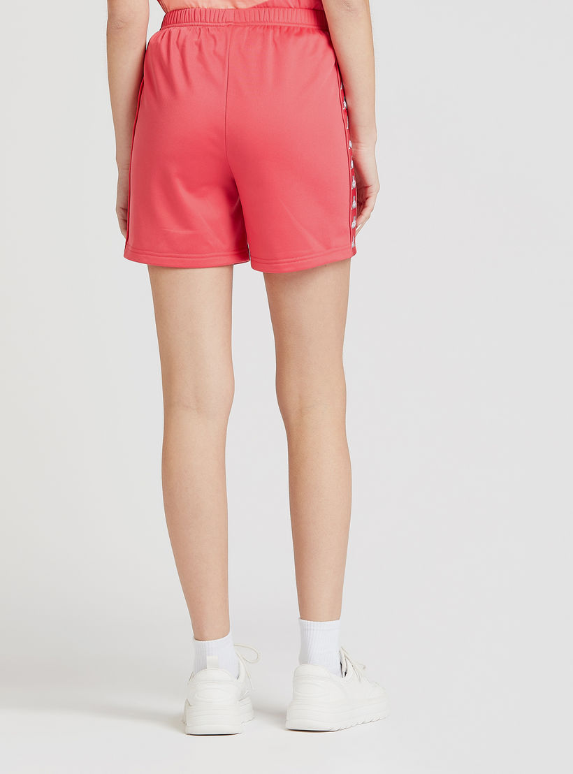 شورت بخصر مطّاطي وجيوب وطبعات من كابا-women-clothing-sportswearandactivewear-bottoms-image-4