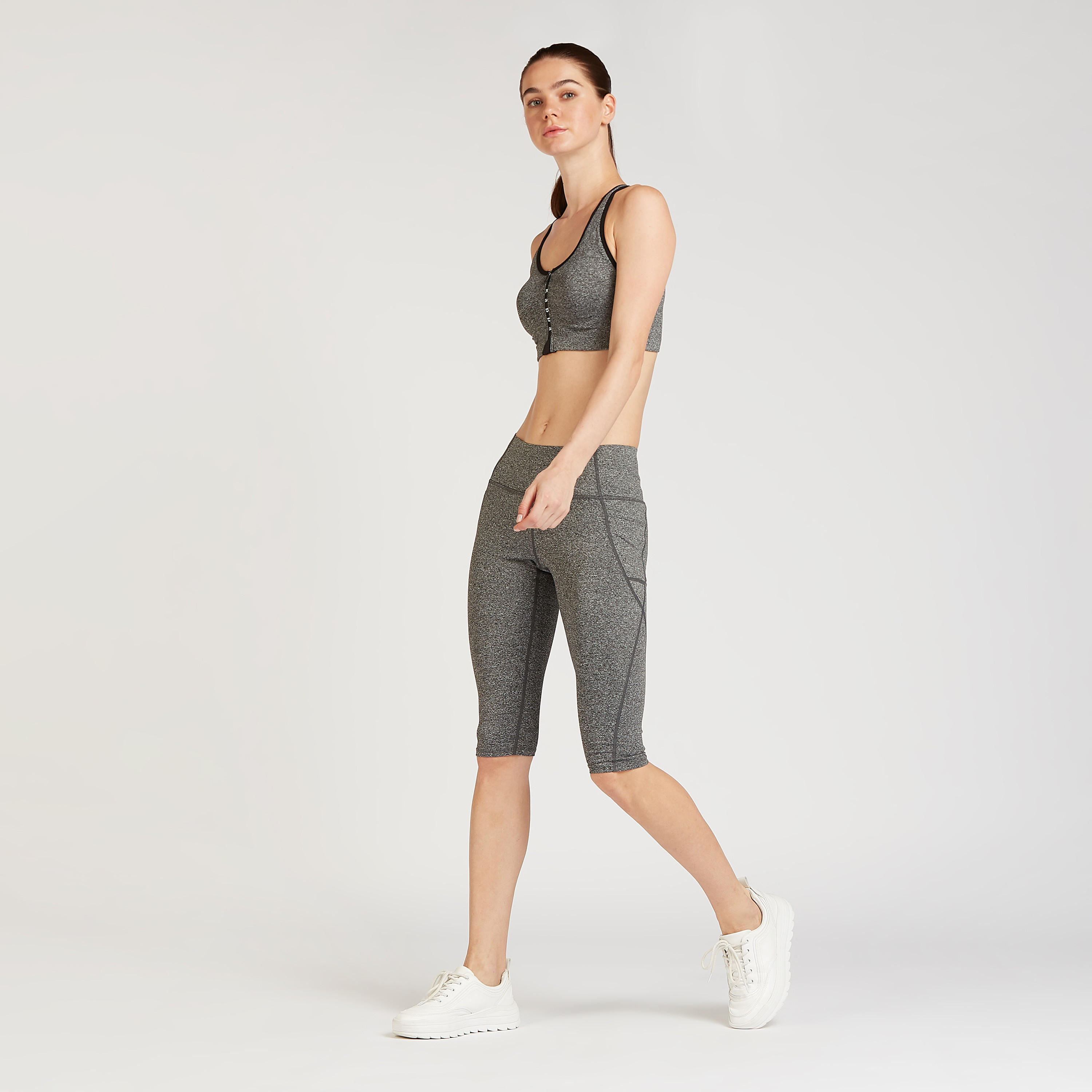 صدريّة رياضية بياقة عميقة وسحّاب إغلاق وطبعات من كابا-sports-women-clothing-sportsbras-image-2