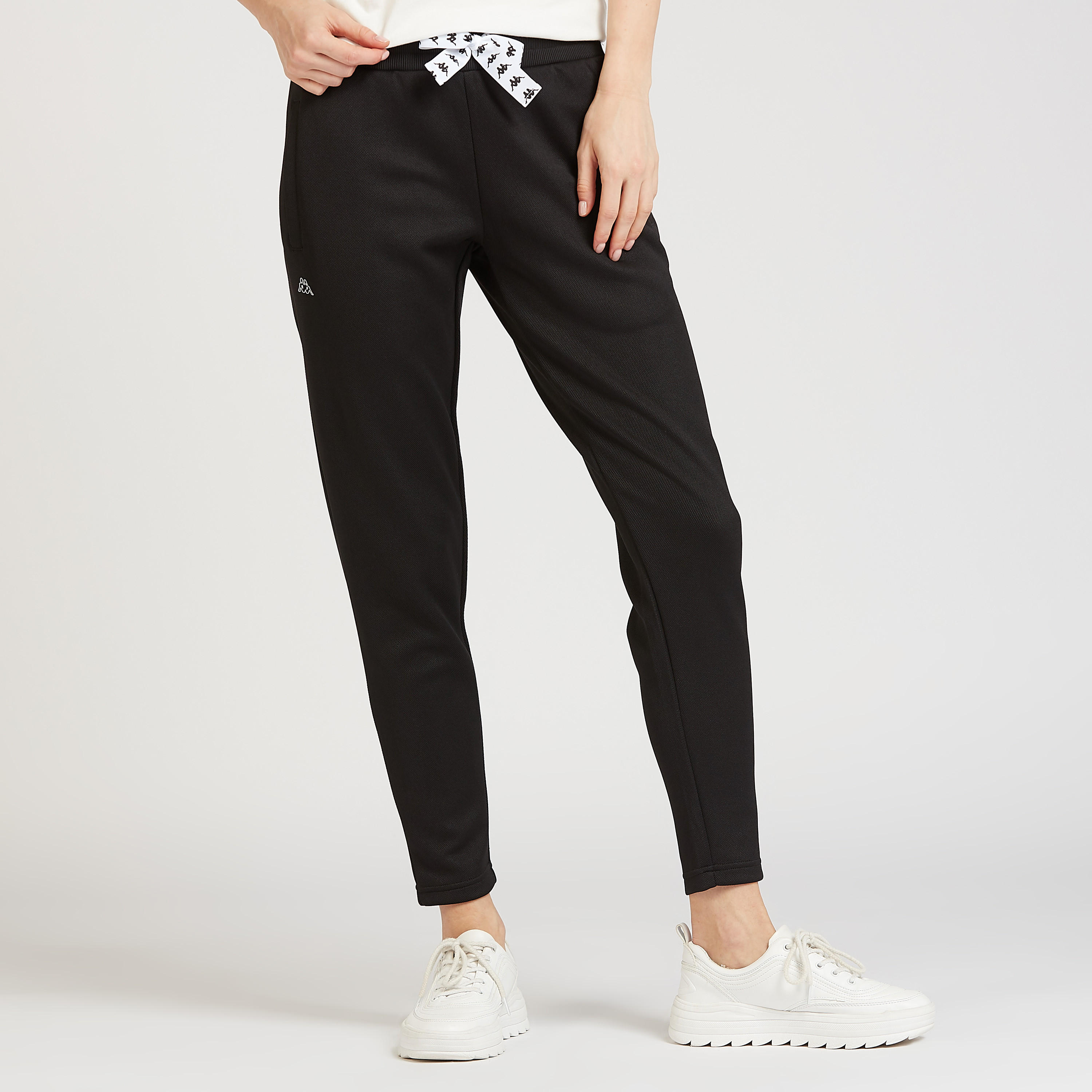 بنطلون سادة برباط وتفاصيل جيوب من كابا-women-clothing-bottoms-joggers-image-4
