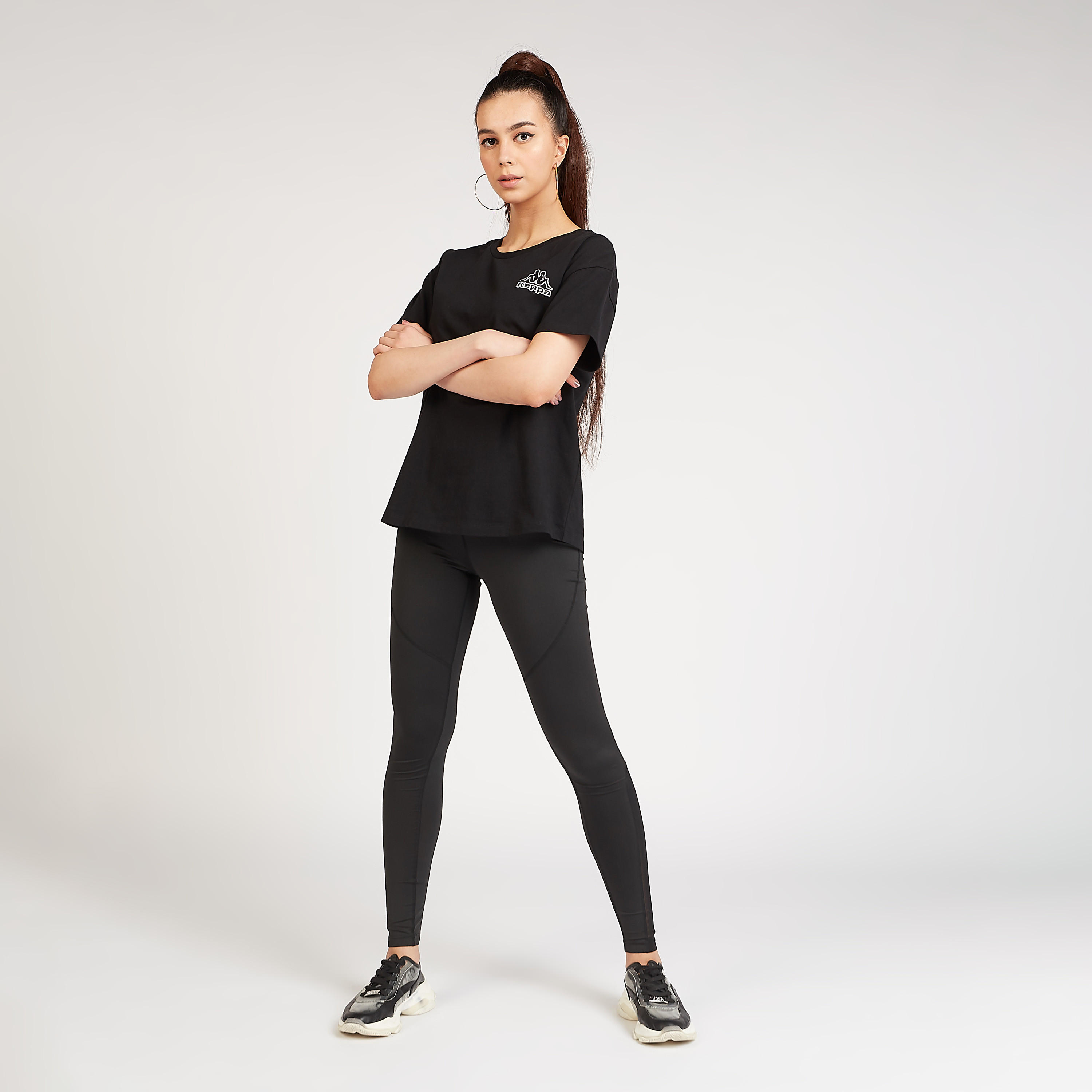 تيشيرت بياقة مستديرة وأكمام قصيرة وطبعات من كابا-women-clothing-sportswearandactivewear-tshirtsandvests-image-2