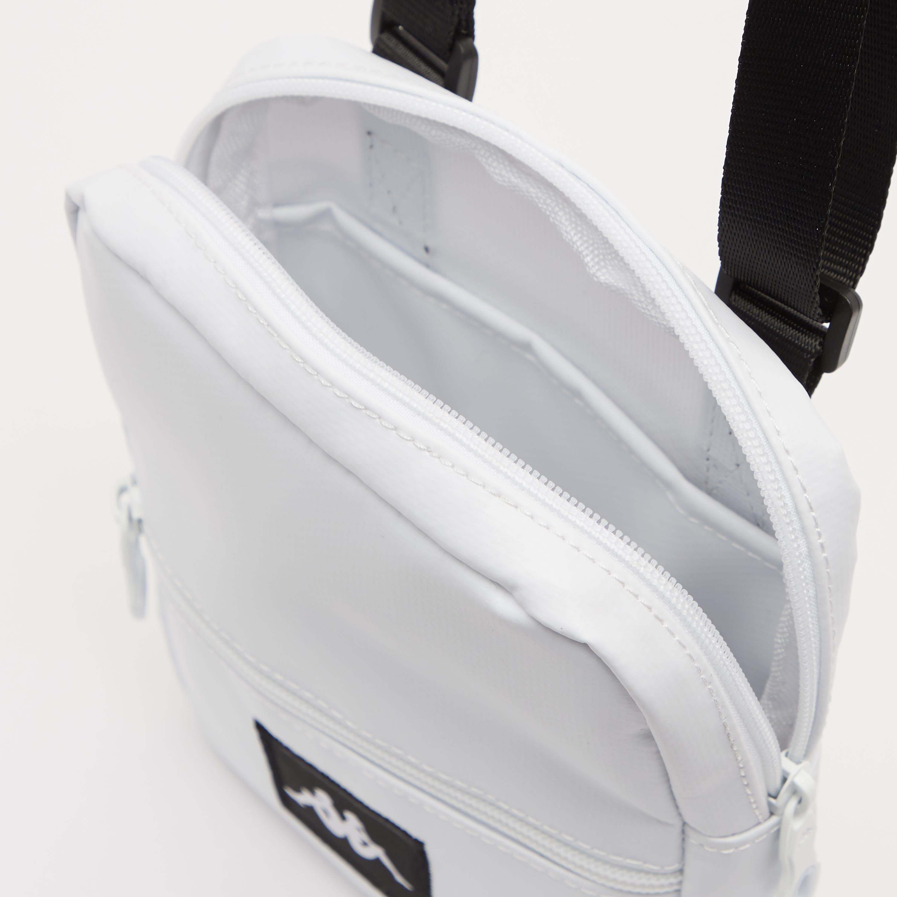 شنطة كروس بودي بارزة الملمس بحزام قابل للتعديل من كابا-men-bags-image-1