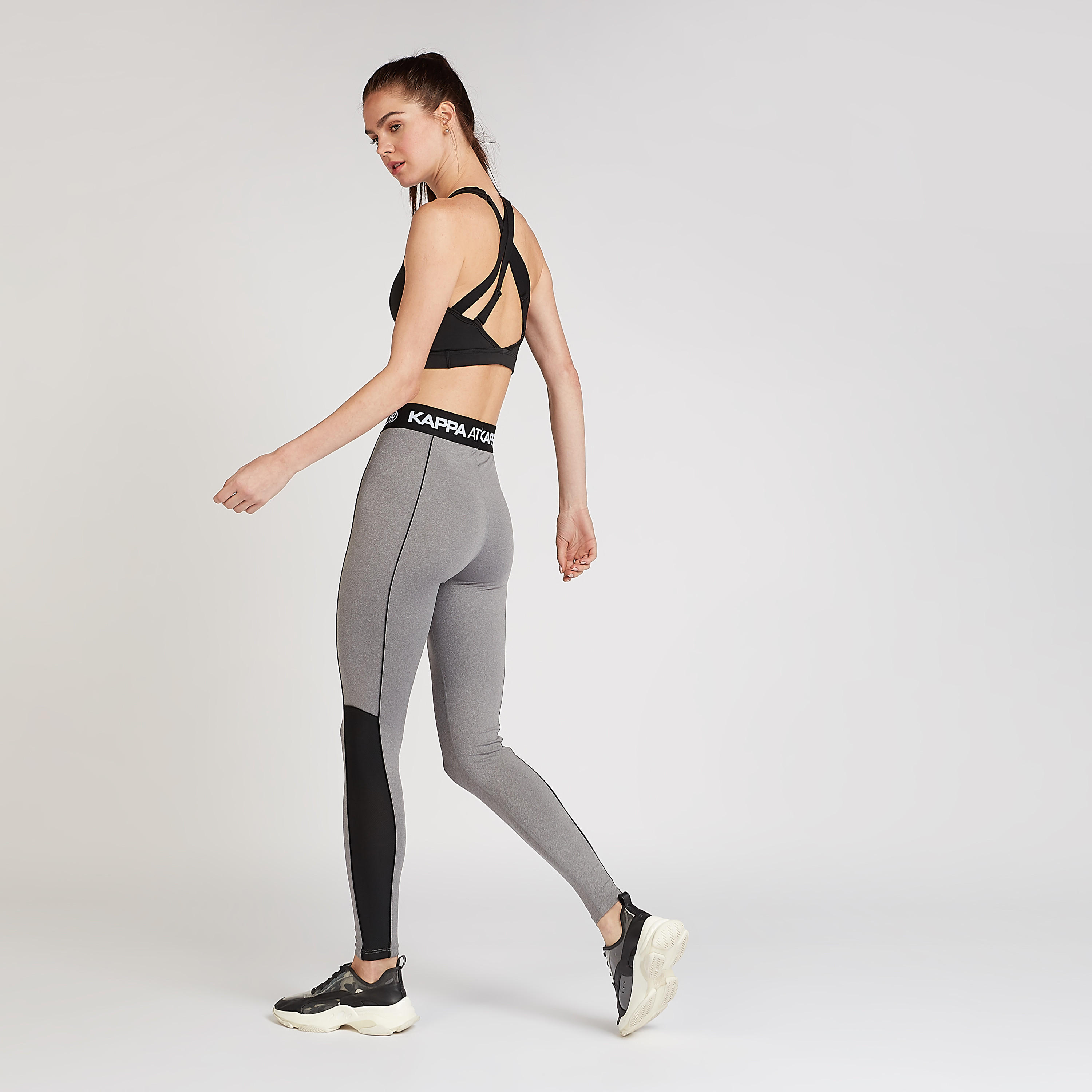 بنطلون ليقنز مستدام بطبعات وخصر مطّاطي من كابا-women-clothing-sportswearandactivewear-bottoms-image-2