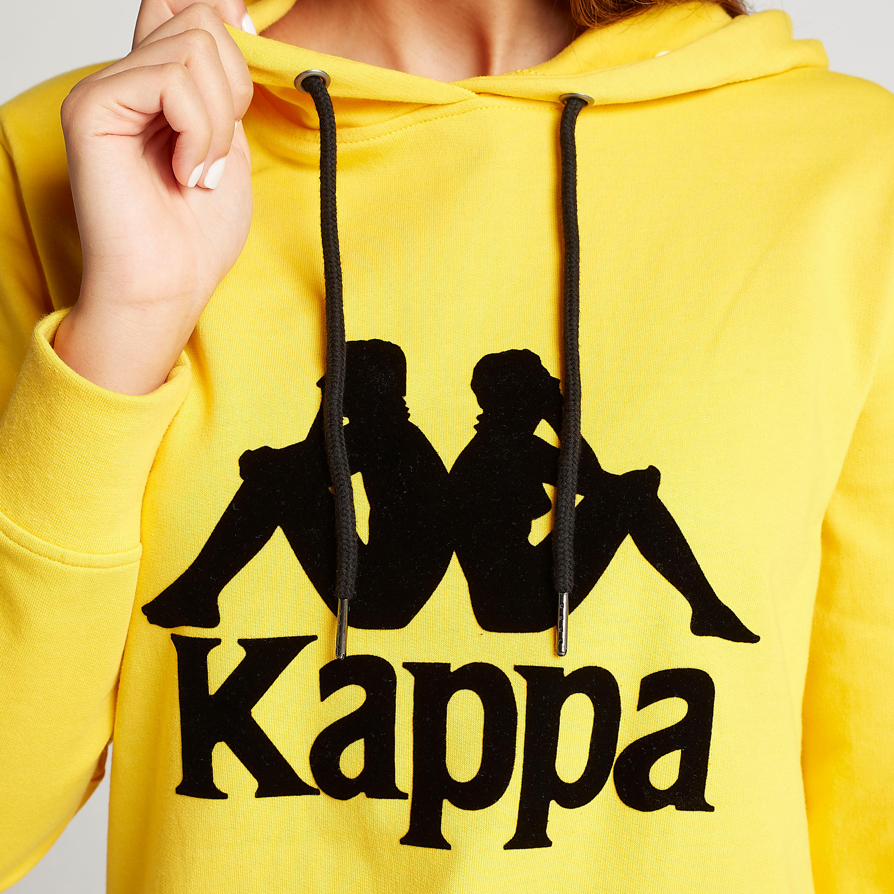 فستان بقبّعة بطبعات شعار وأكمام طويلة من كابا-women-clothing-sportswearandactivewear-hoodiesandsweatshirts-image-5