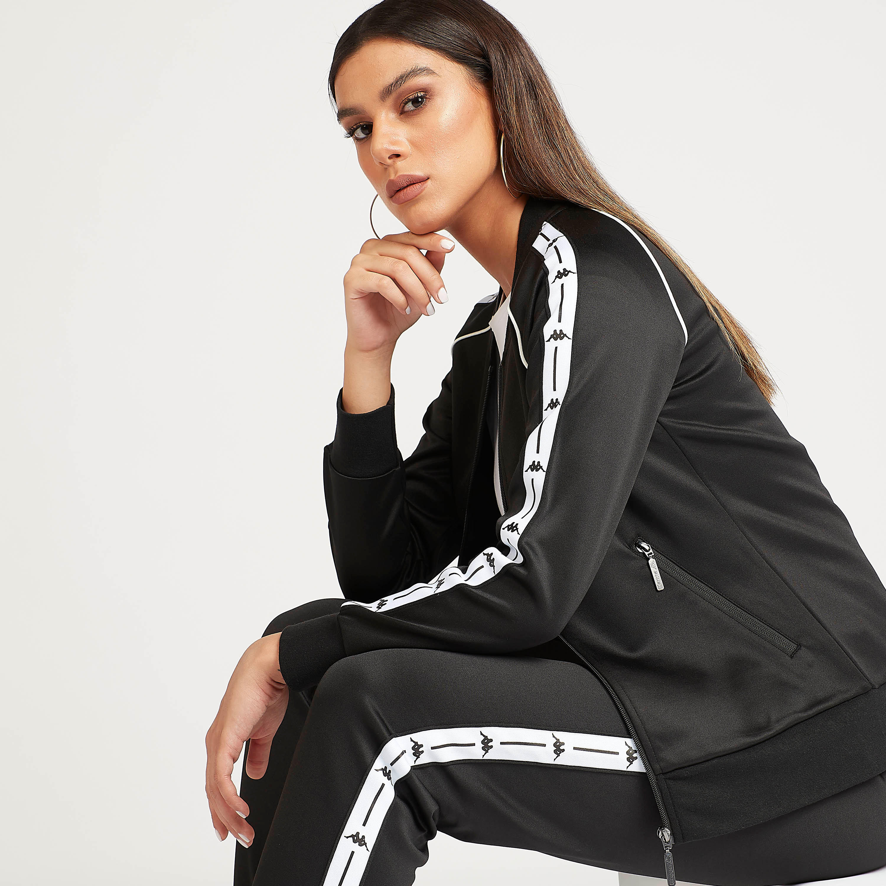 Kappa Logo Print Jacket with Long Sleeves-women-clothing-sportswearandactivewear-coatsandjackets-jackets-image-1