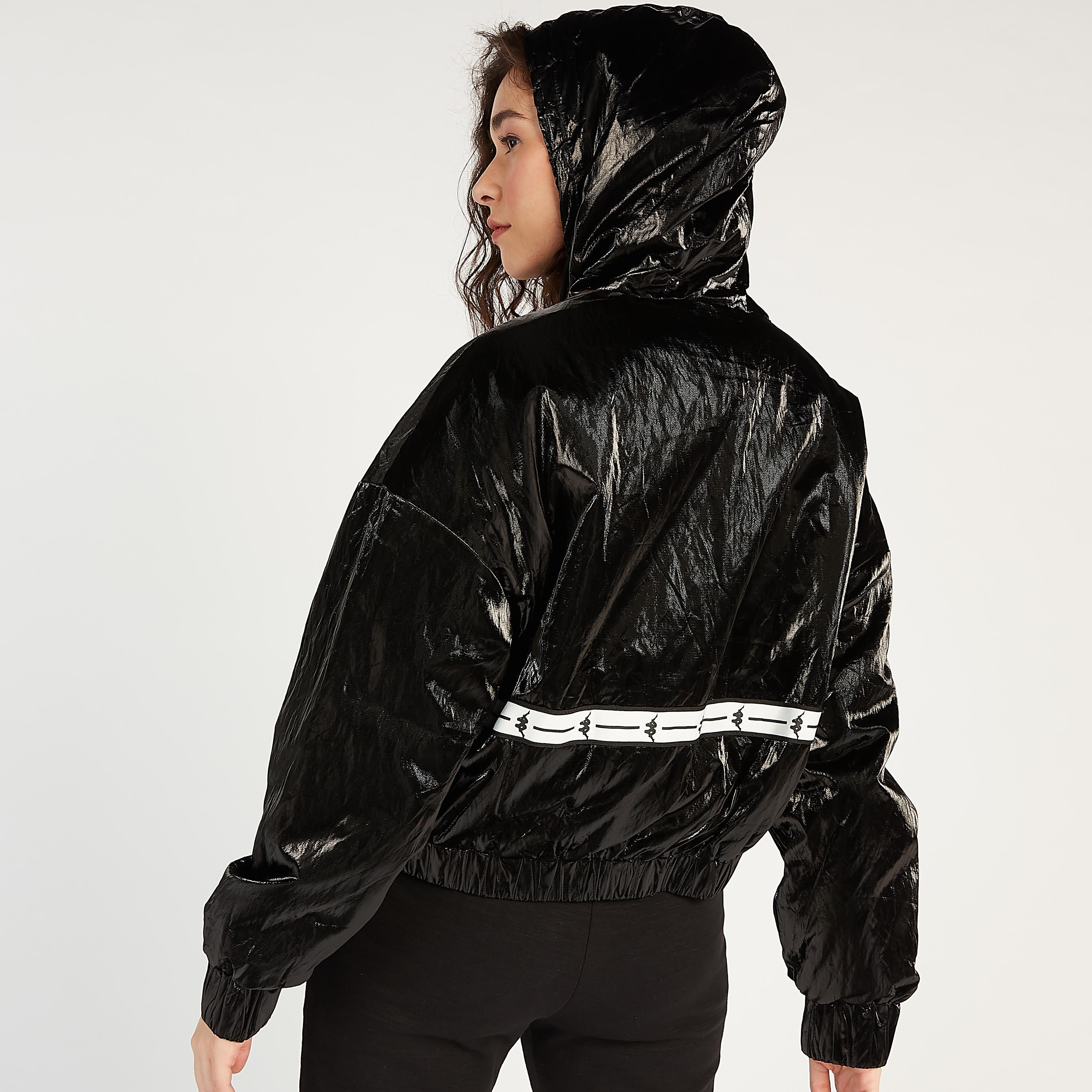 جاكيت بسحاب إغلاق وقبّعة وتفاصيل شريطة من كابا-women-clothing-sportswearandactivewear-coatsandjackets-jackets-image-4