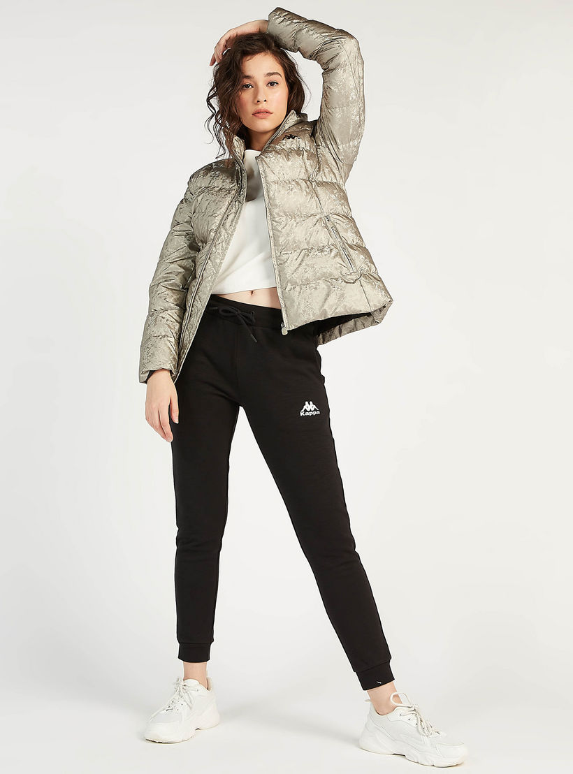 جاكيت منفوخ مستدام بسحّاب وأكمام طويلة من كابا-women-clothing-sportswearandactivewear-coatsandjackets-jackets-image-9