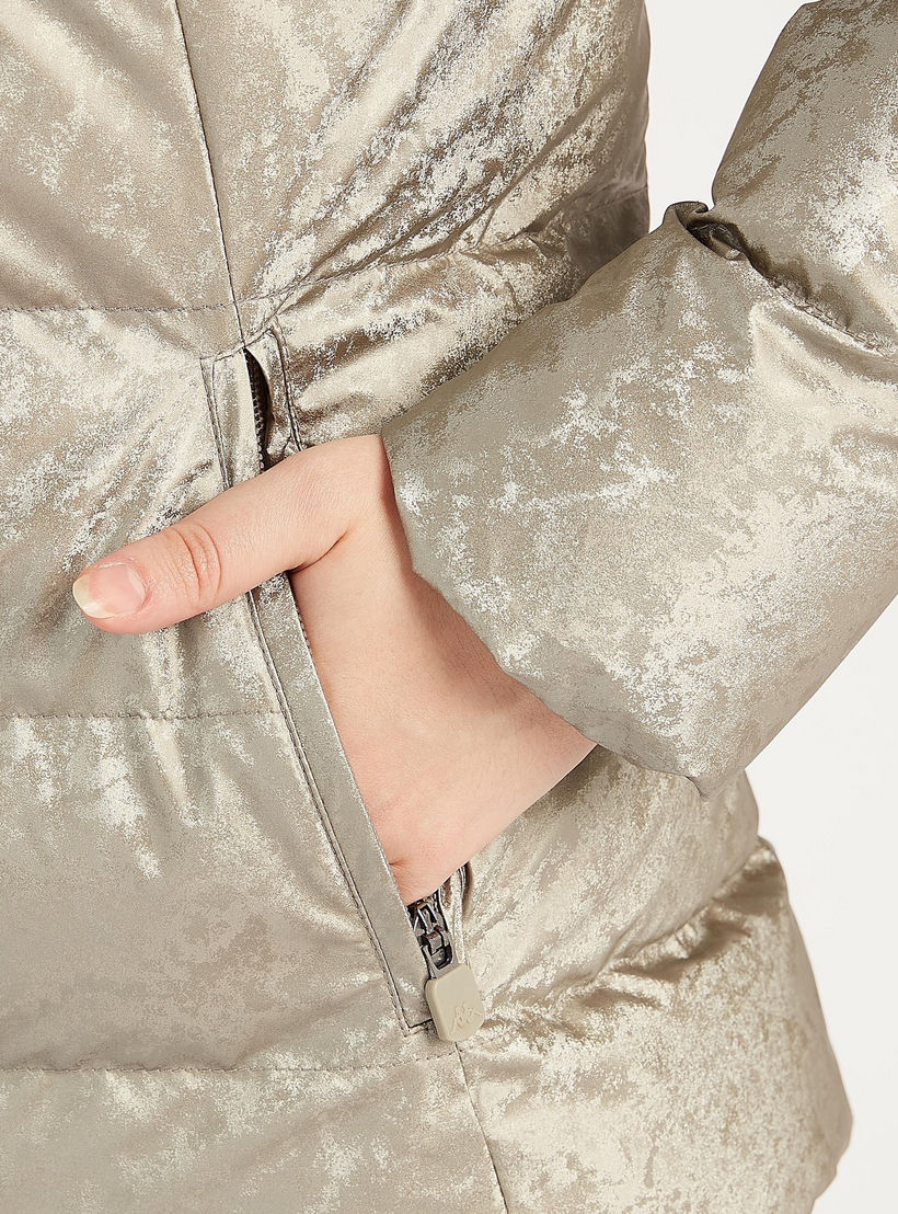 جاكيت منفوخ مستدام بسحّاب وأكمام طويلة من كابا-women-clothing-sportswearandactivewear-coatsandjackets-jackets-image-5