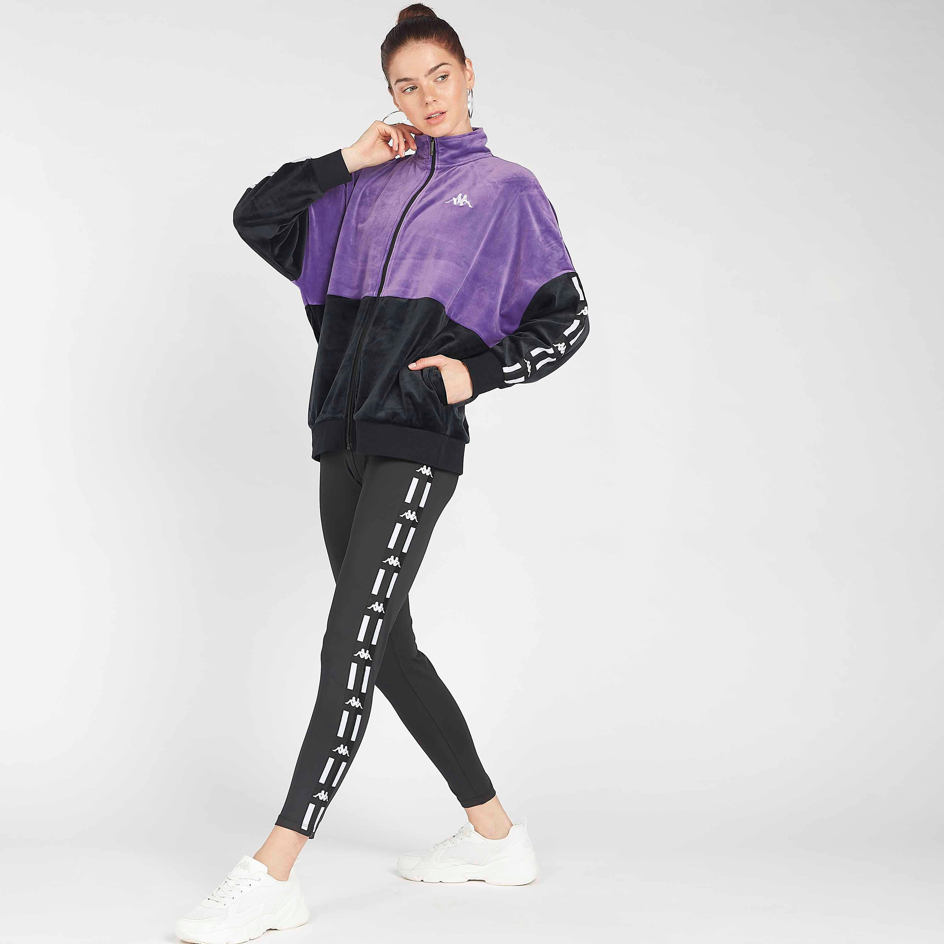 جاكيت بطبعات وأكمام طويلة وجيوب من كابا-women-clothing-sportswearandactivewear-coatsandjackets-jackets-image-1