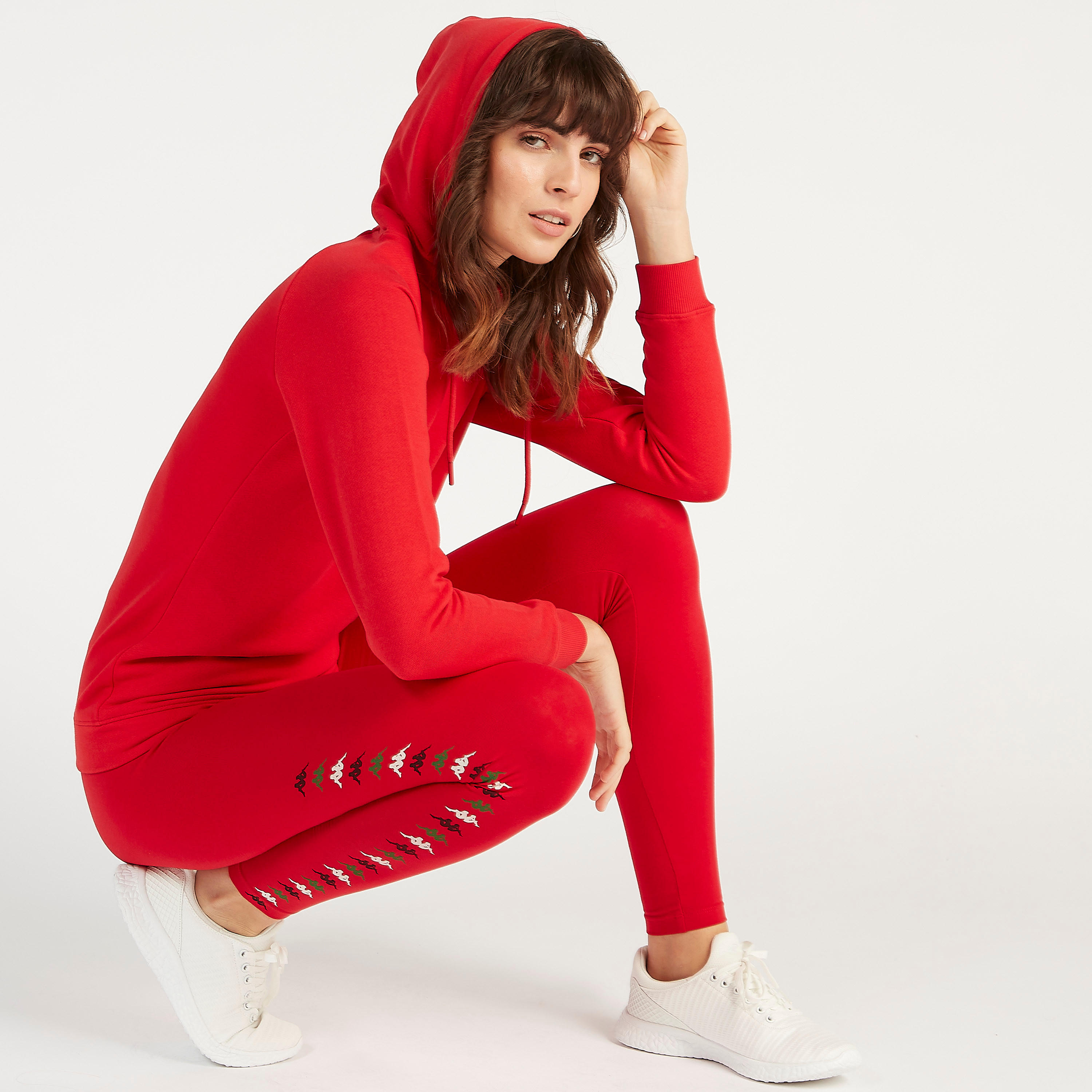 هودي بتفاصيل شعار وأكمام من كابا-women-clothing-sportswearandactivewear-hoodiesandsweatshirts-image-2