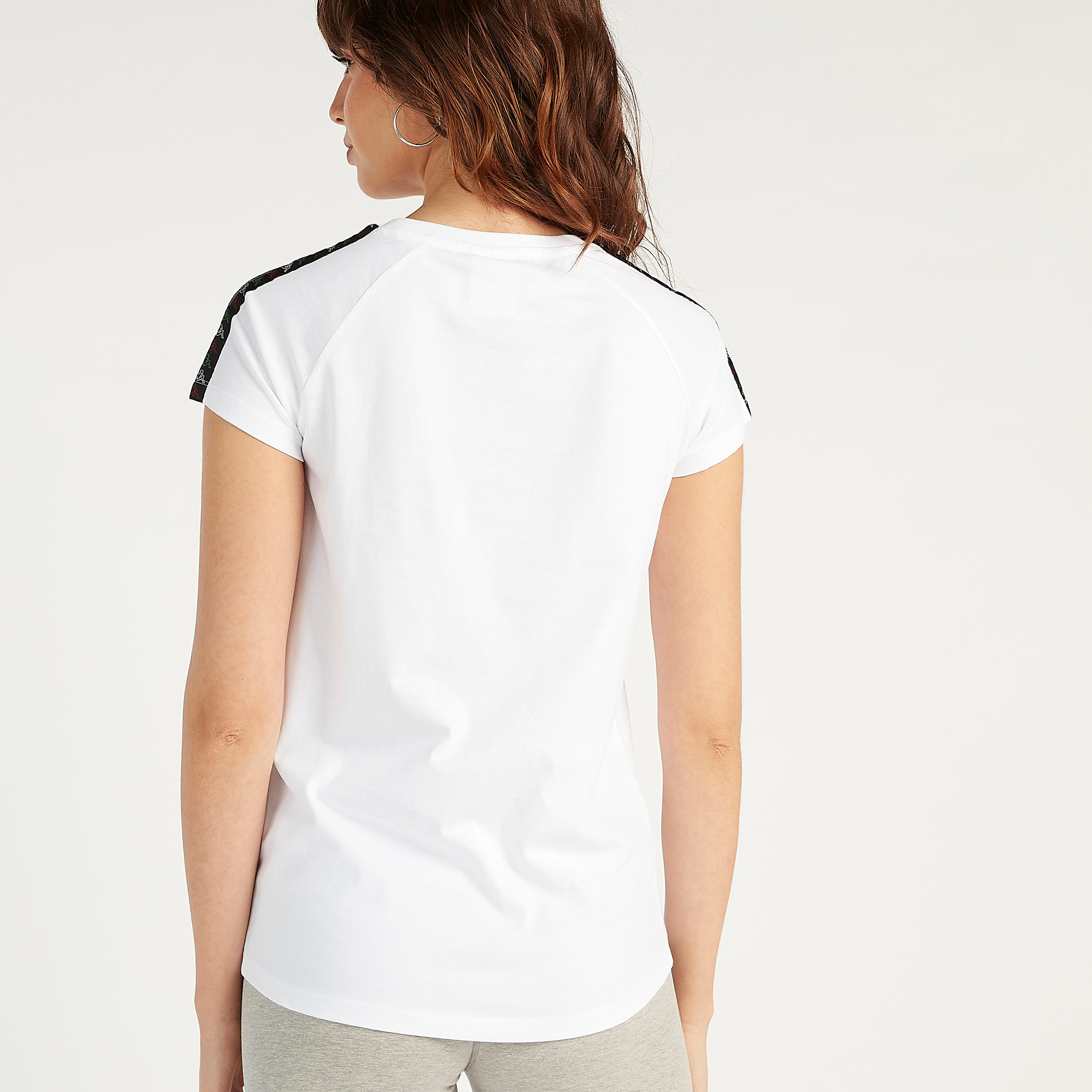 تيشيرت بأكمام كاب وطبعات شعار من كابا-women-clothing-sportswearandactivewear-tshirtsandvests-image-4