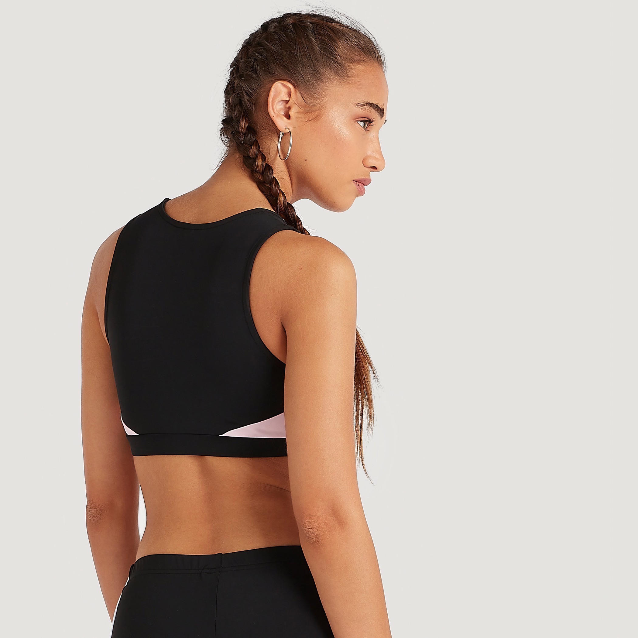 صدريّة رياضيّة دون أكمام بطبعات من كابا-sports-women-clothing-sportsbras-image-4