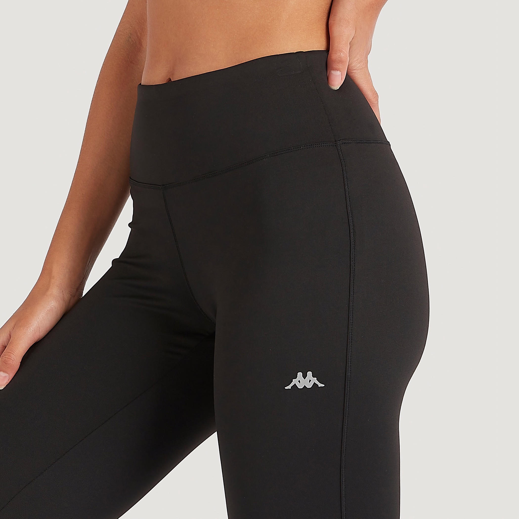 بنطلون ليقنز سادة بخصر مطّاطي من كابا-women-clothing-bottoms-leggings-image-3