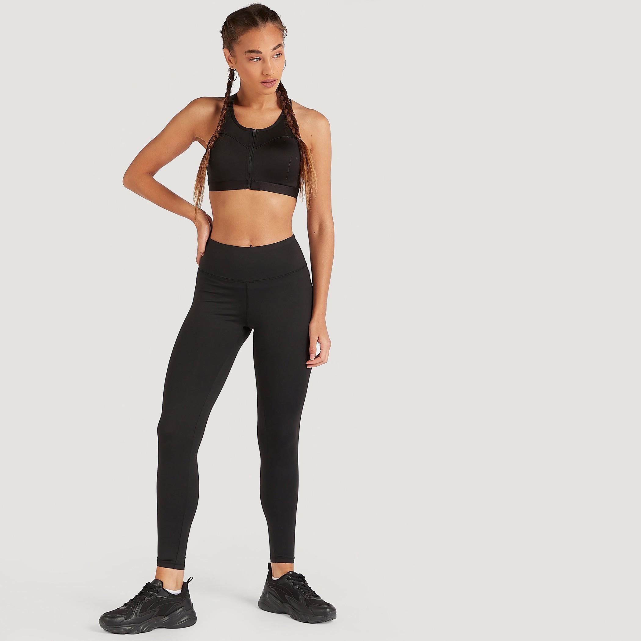 بنطلون ليقنز سادة بخصر مطّاطي من كابا-women-clothing-bottoms-leggings-image-1