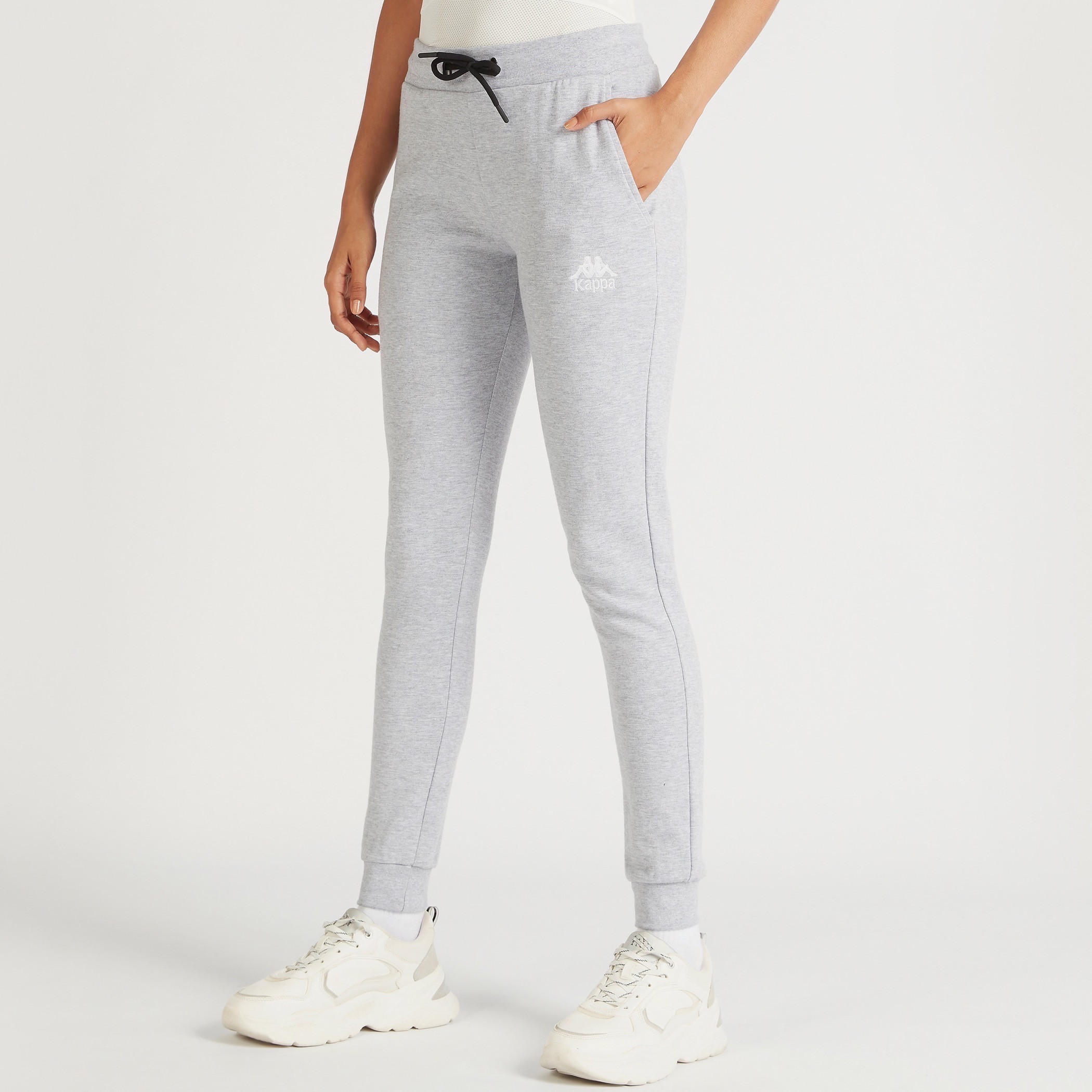 بنطلون رياضي بخصر مطّاطي وجيوب من كابا-women-clothing-bottoms-joggers-image-1