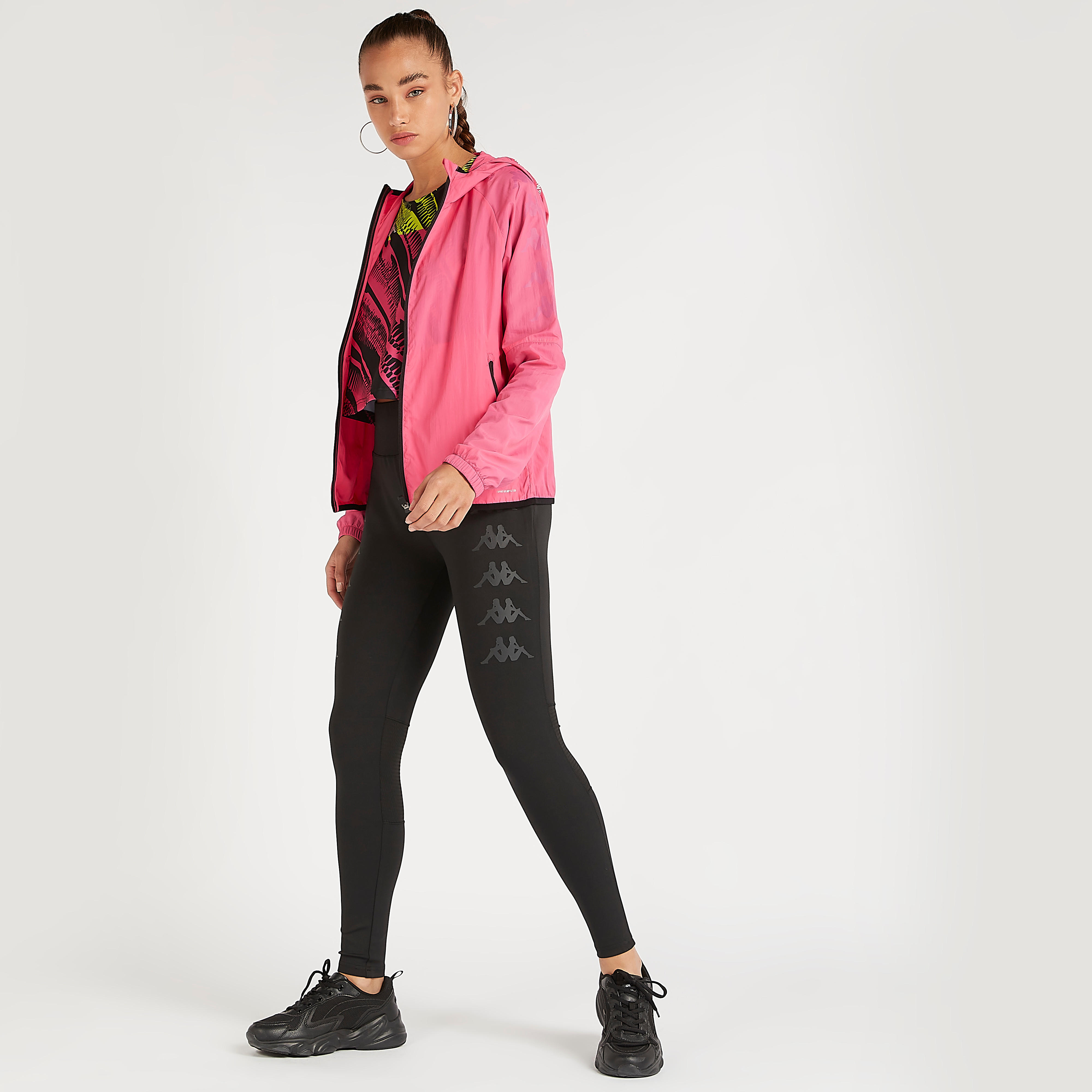 جاكيت بسحّاب وقبّعة وأكمام طويلة وجيوب من كابا-women-clothing-sportswearandactivewear-coatsandjackets-jackets-image-2