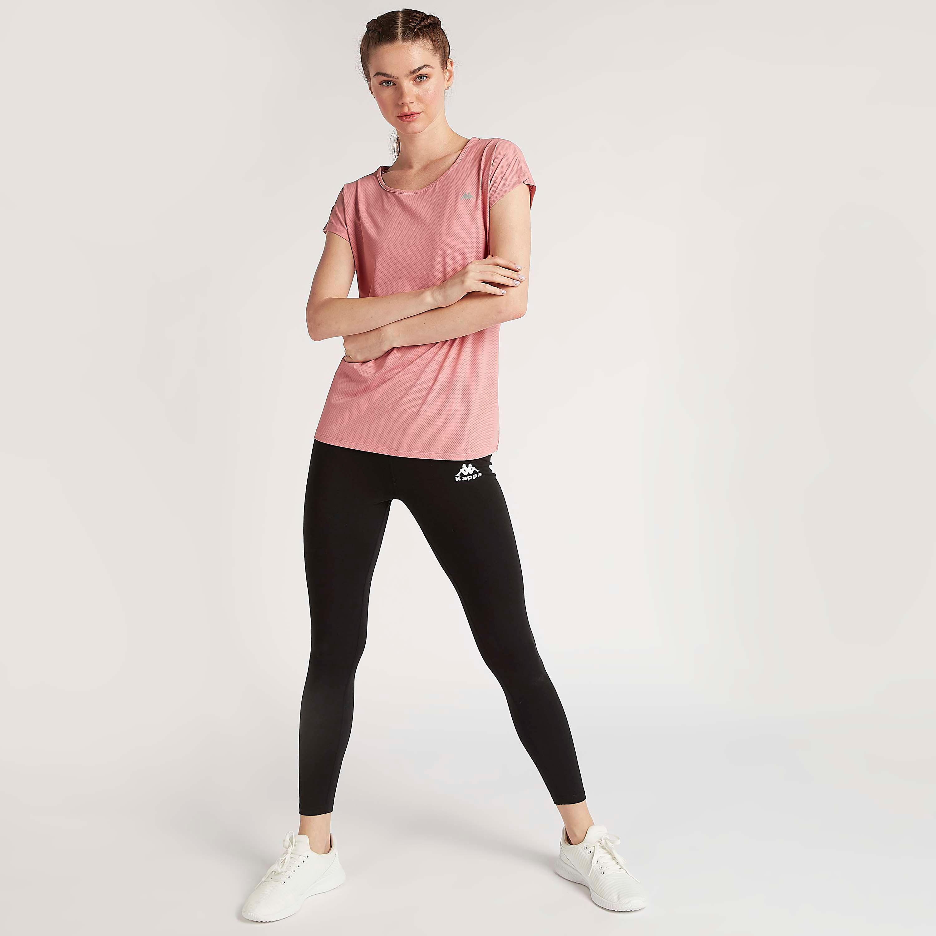 تيشيرت بياقة مستديرة وأكمام كاب من كابا-women-clothing-sportswearandactivewear-tshirtsandvests-image-4