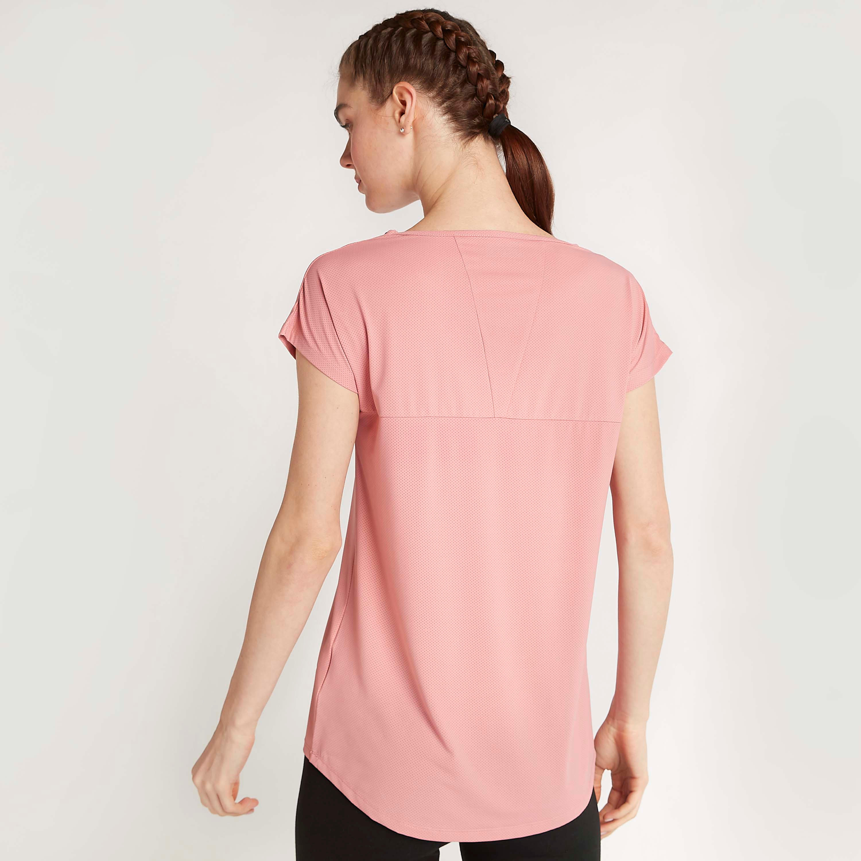 تيشيرت بياقة مستديرة وأكمام كاب من كابا-women-clothing-sportswearandactivewear-tshirtsandvests-image-2