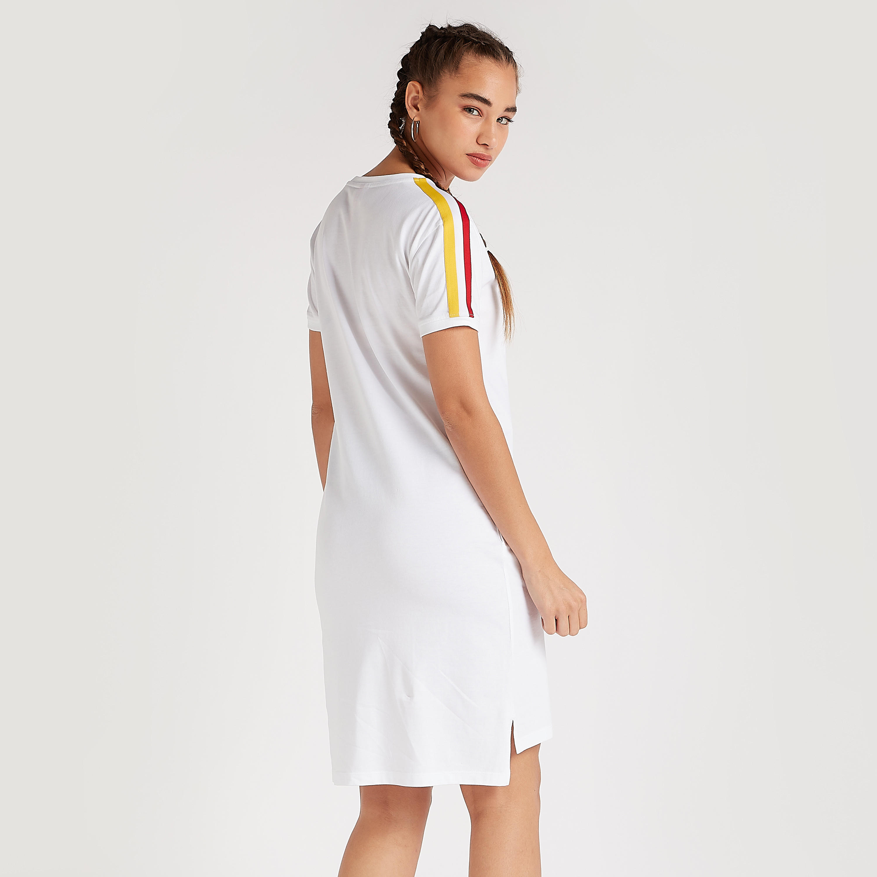 فستان تيشيرت بياقة ضيّقة وأكمام قصيرة من كابا-women-clothing-sportswearandactivewear-tshirtsandvests-image-4
