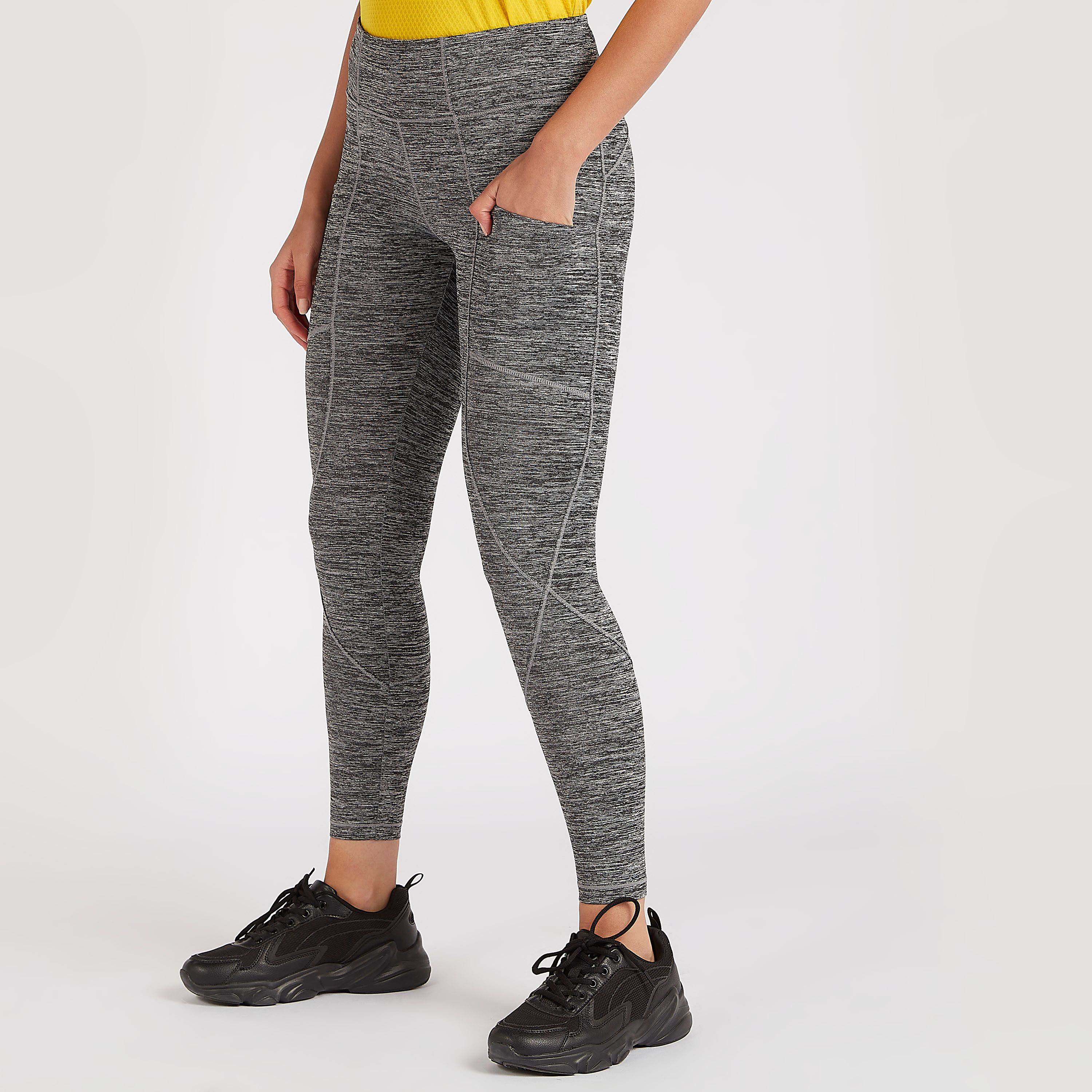 بنطلون ليقنز بتصاميم مغايرة وجيوب وطبعات من كابا-women-clothing-bottoms-leggings-image-1