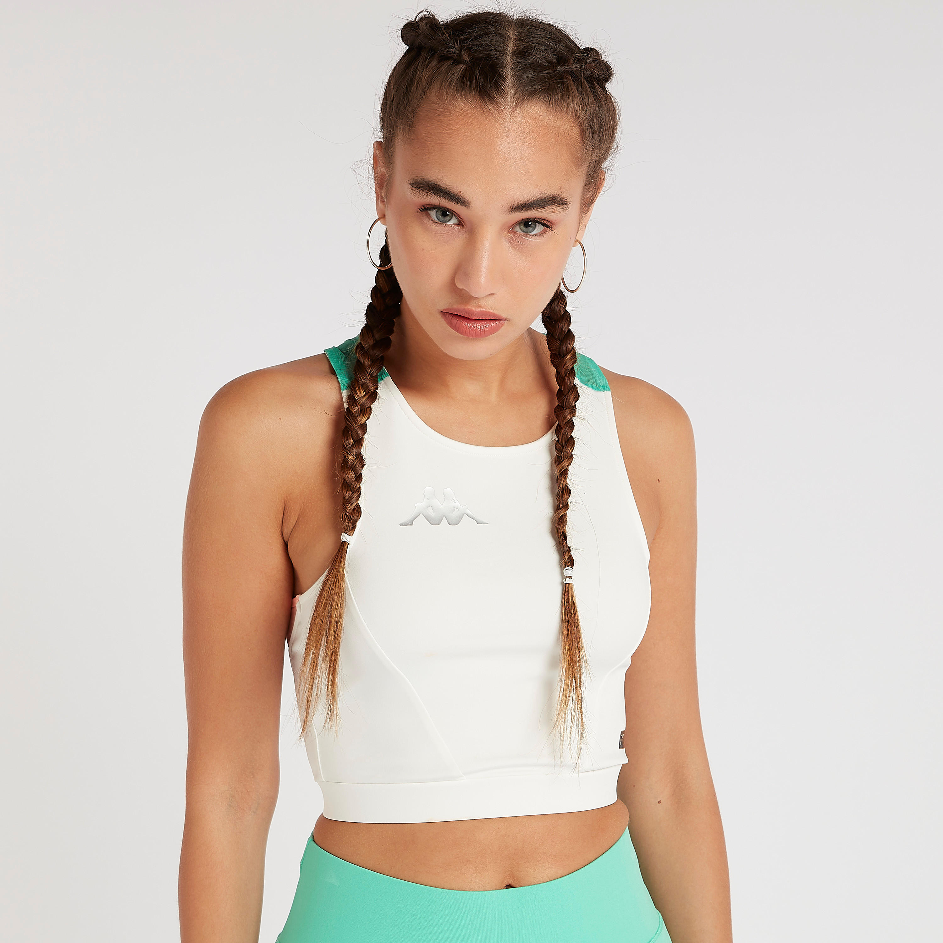 صدرية رياضية بياقة مستديرة وطبعات وتفاصيل ظهر ريسر-women-clothing-sportswearandactivewear-tshirtsandvests-image-5