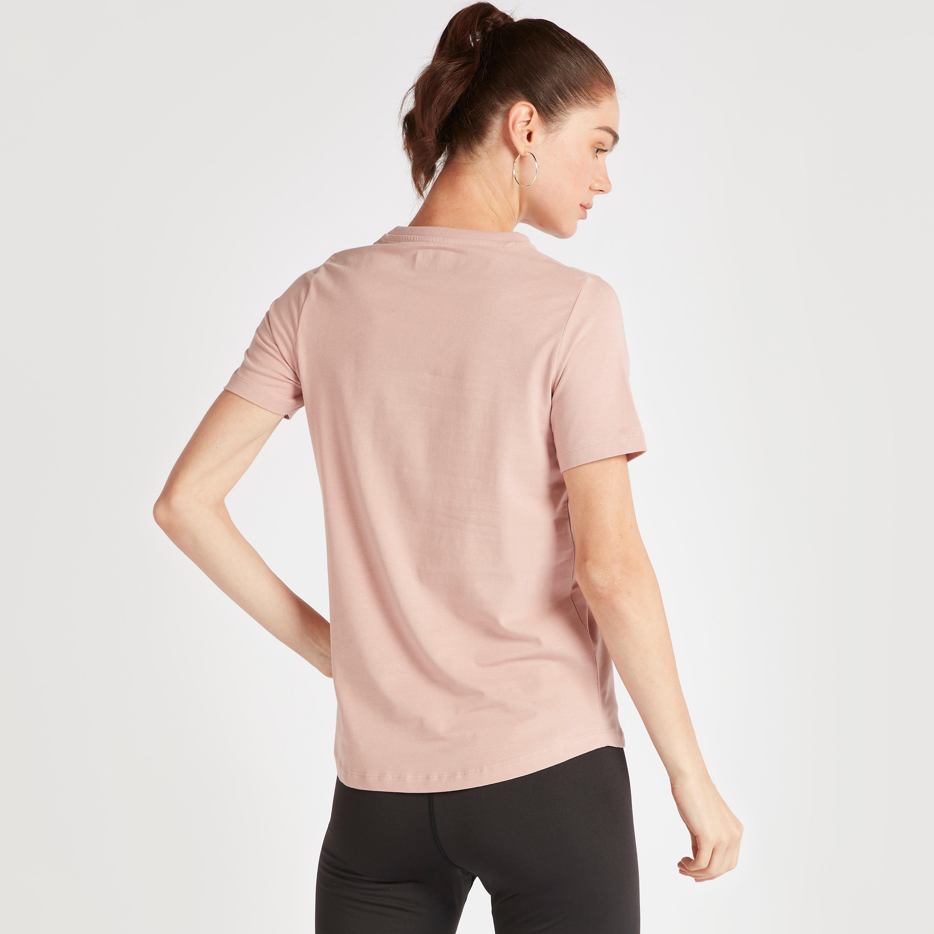 تيشيرت بطبعات وياقة ضيّقة وأكمام قصيرة من كابا-women-clothing-sportswearandactivewear-tshirtsandvests-image-1