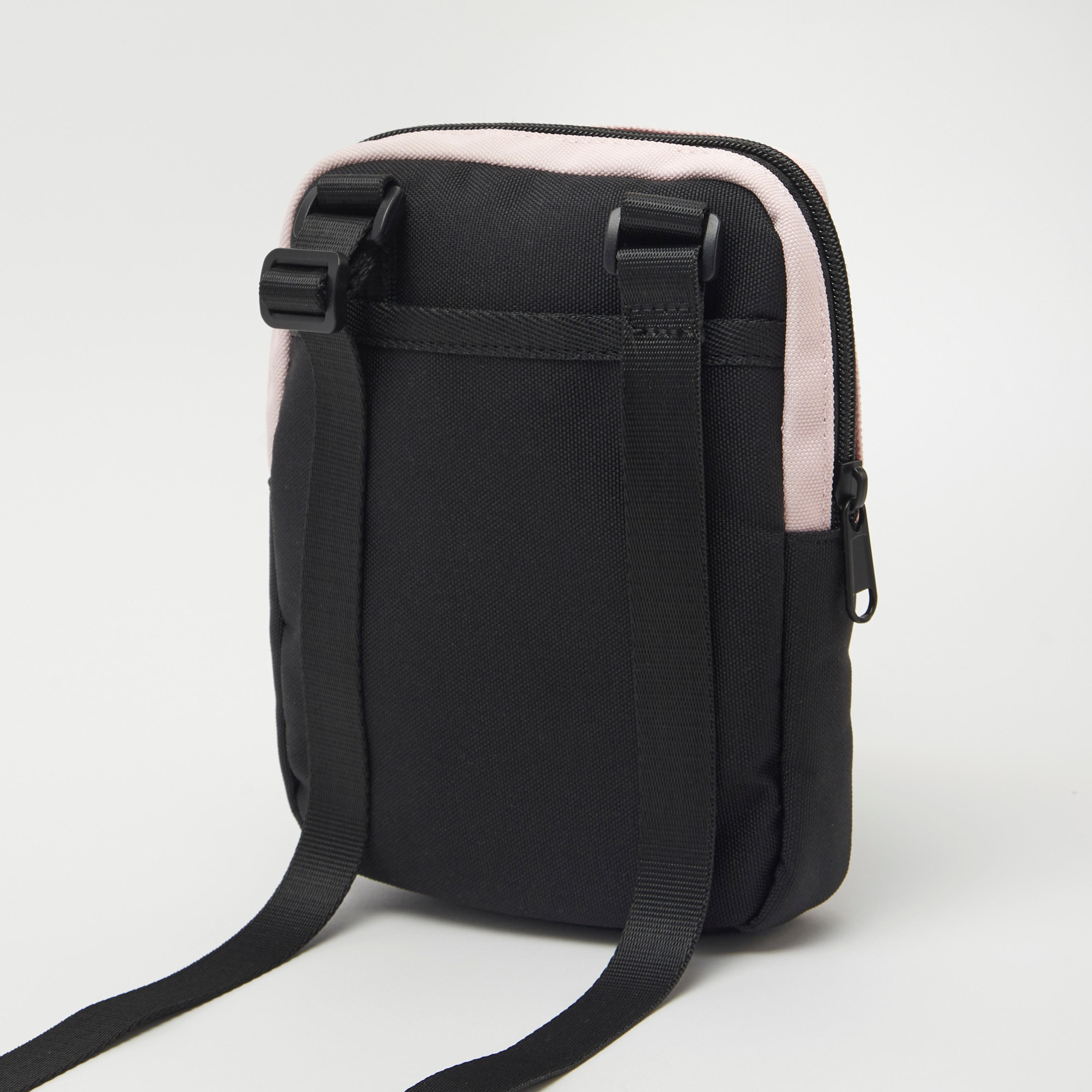 شنطة صغيرة بتفاصيل مزخرفة وحزام وسحّاب إغلاق من كابا-women-bagsandwallets-handbags-image-4