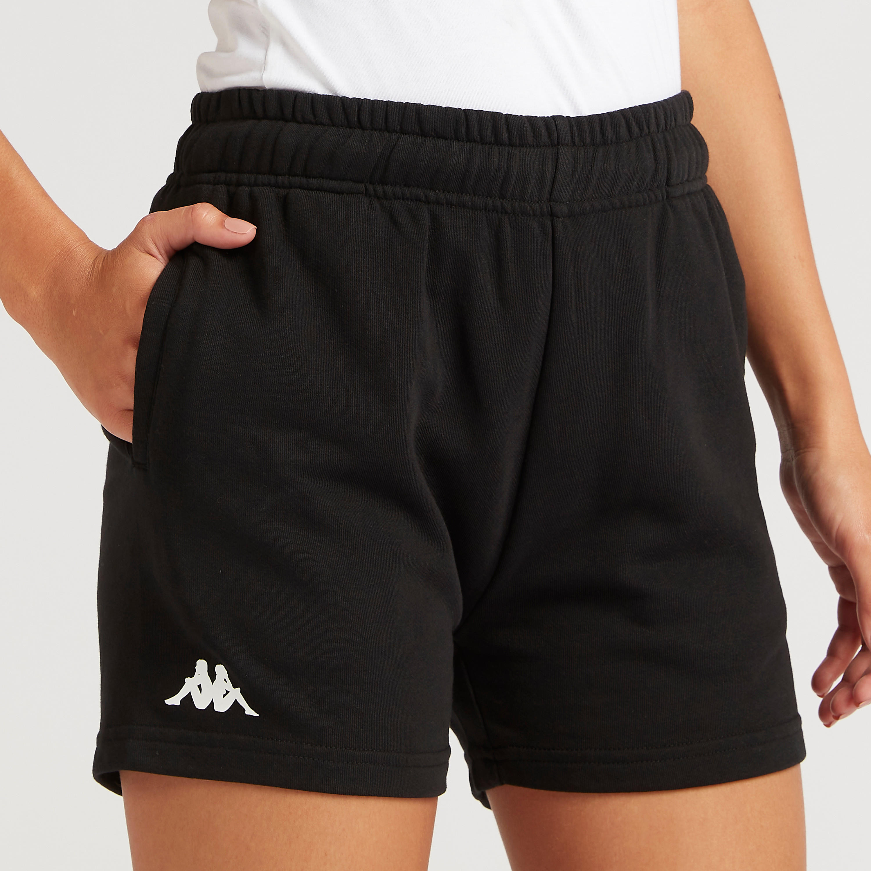 شورت سادة بخصر مطاطي وجيوب من كابا-women-clothing-bottoms-shorts-image-2