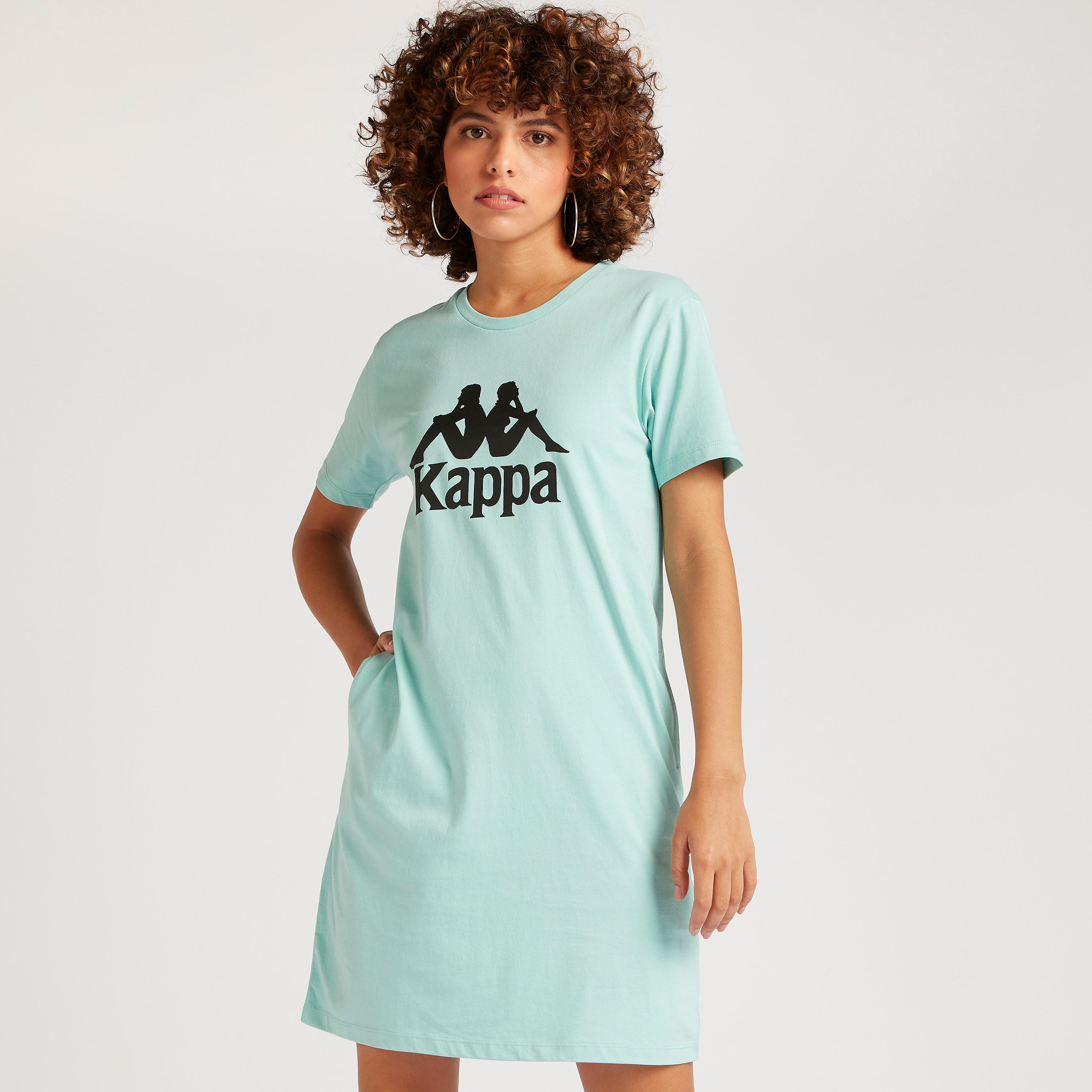 تيشيرت سادة بياقة ضيّقة وأكمام قصيرة وطبعات من كابا-women-clothing-sportswearandactivewear-tshirtsandvests-image-1