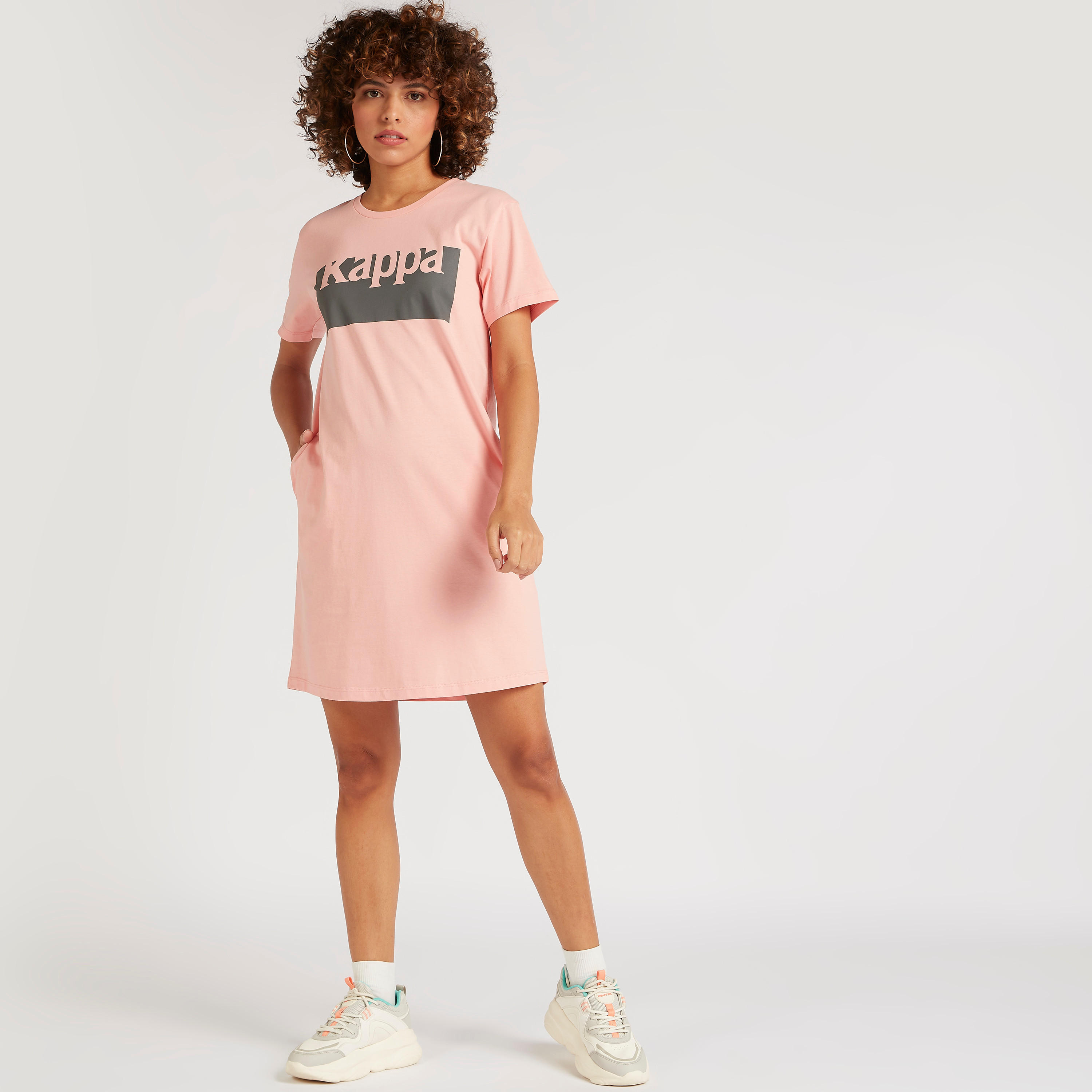 فستان تيشيرت بياقة مستديرة وجيوب من كابا-women-clothing-sportswearandactivewear-tshirtsandvests-image-4