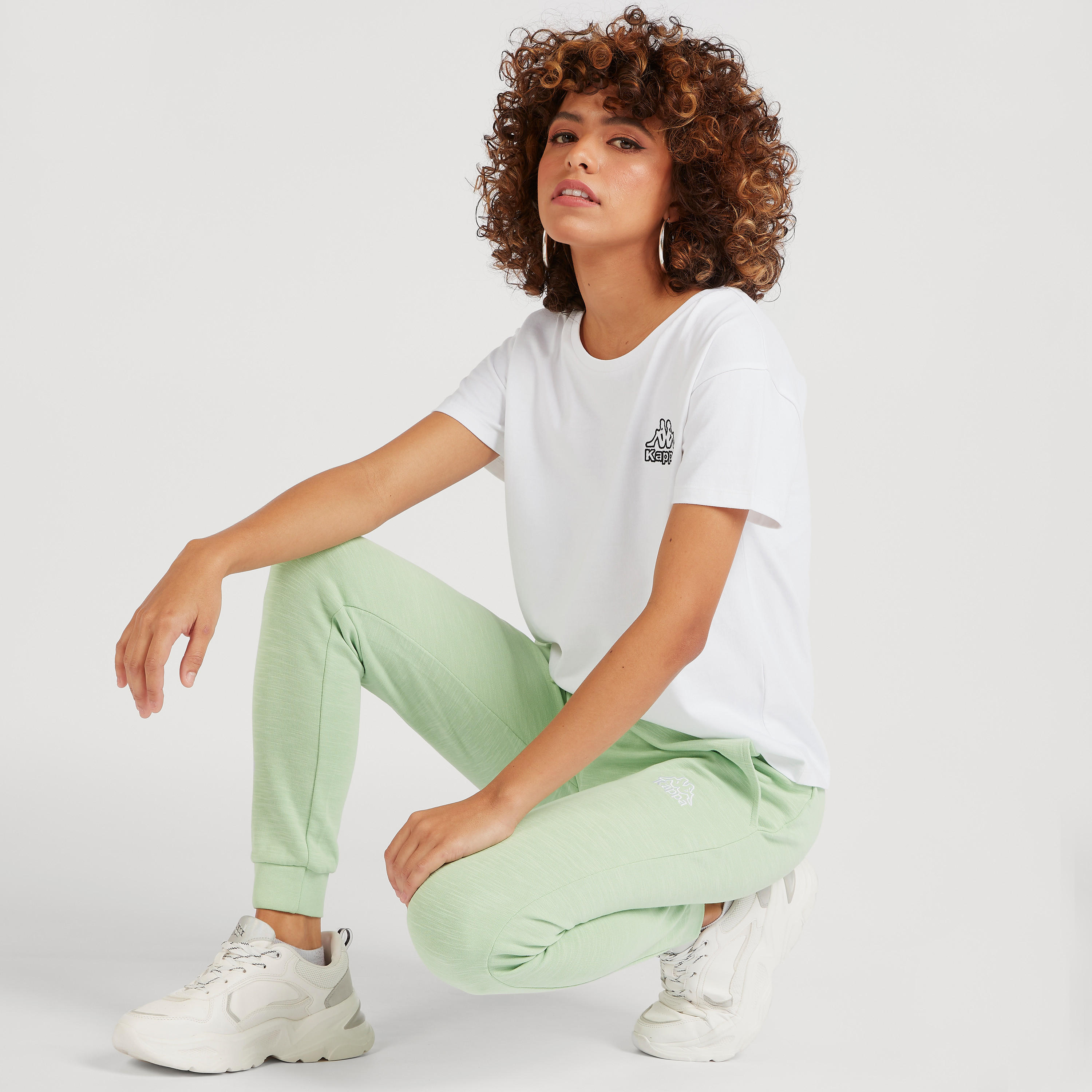 بنطلون رياضي سادة برباط إغلاق وجيوب بسحّاب من كابا-women-clothing-bottoms-joggers-image-4