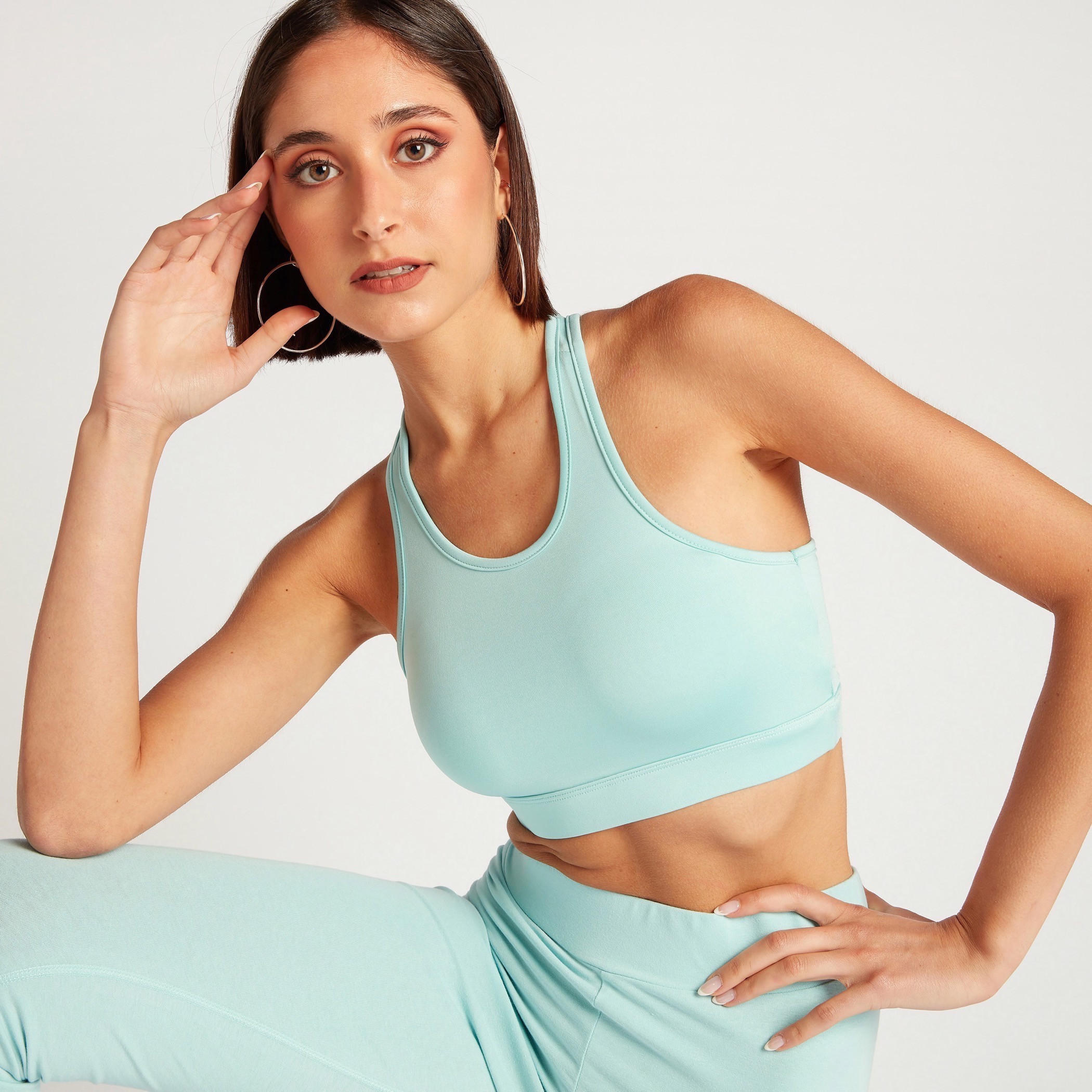 صدرية رياضية بتصميم متقاطع من الخلف من كابا-sports-women-clothing-sportsbras-image-5