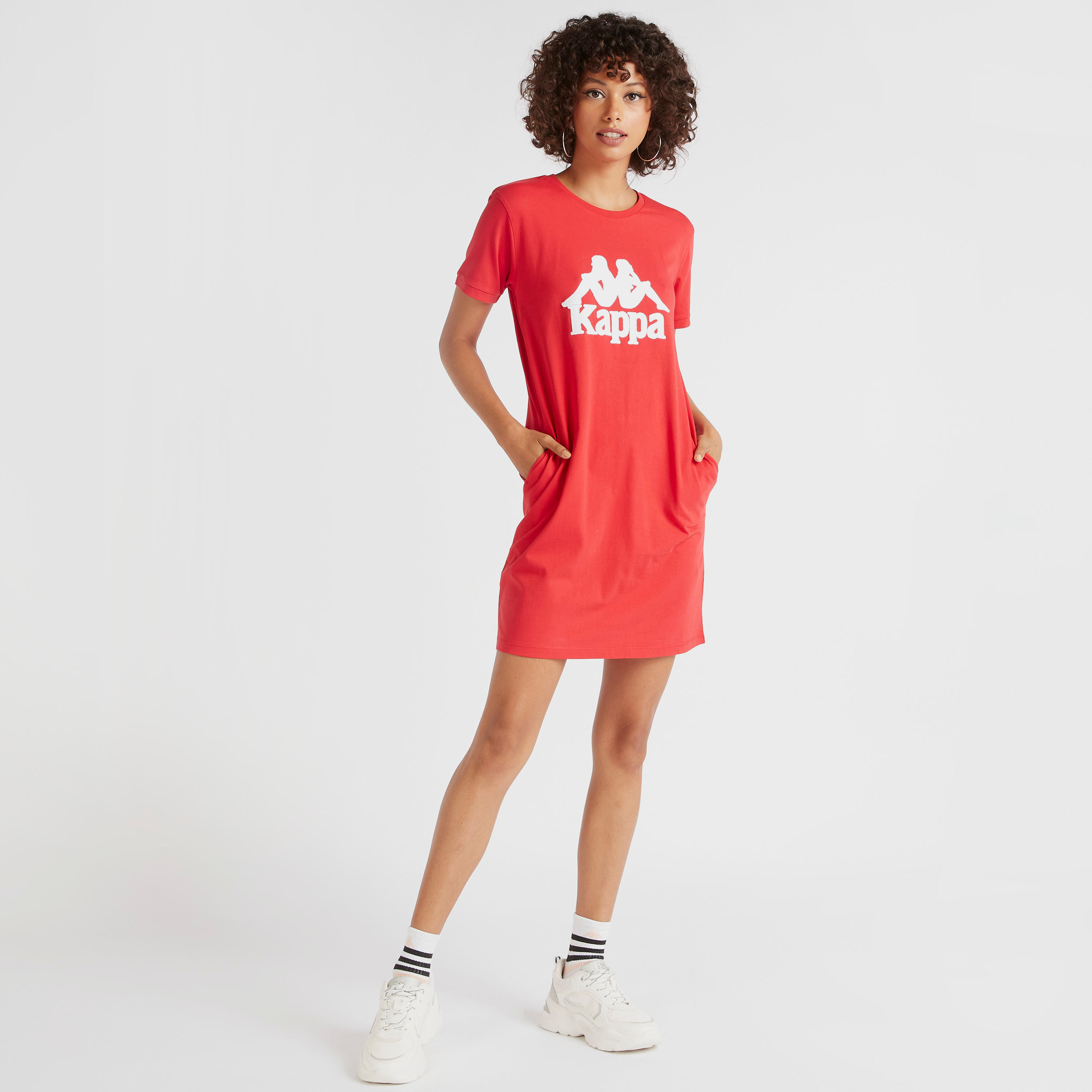 فستان تيشيرت بأكمام قصيرة وطبعات وجيوب من كابا-women-clothing-sportswearandactivewear-tshirtsandvests-image-5
